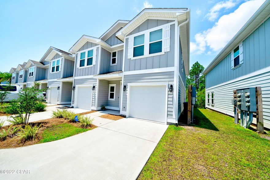This end unit townhomes sits in a quiet neighborhood. Unit is only two years old. This is a DRHorton Smart Home including Skybell doorbell camera, touch panel and KwikSet key-less entry. This Hathaway Townhome is located close to the Navy base, and a short drive from Pier Park and area beaches. The community has a pool with a gazebo, as well as beautifully landscaped open areas.



The Homeowners' Association fees include all landscaping and yard maintenance, sprinkler system, pool maintenance, access to common areas, termite bond, and exterior home maintenance.