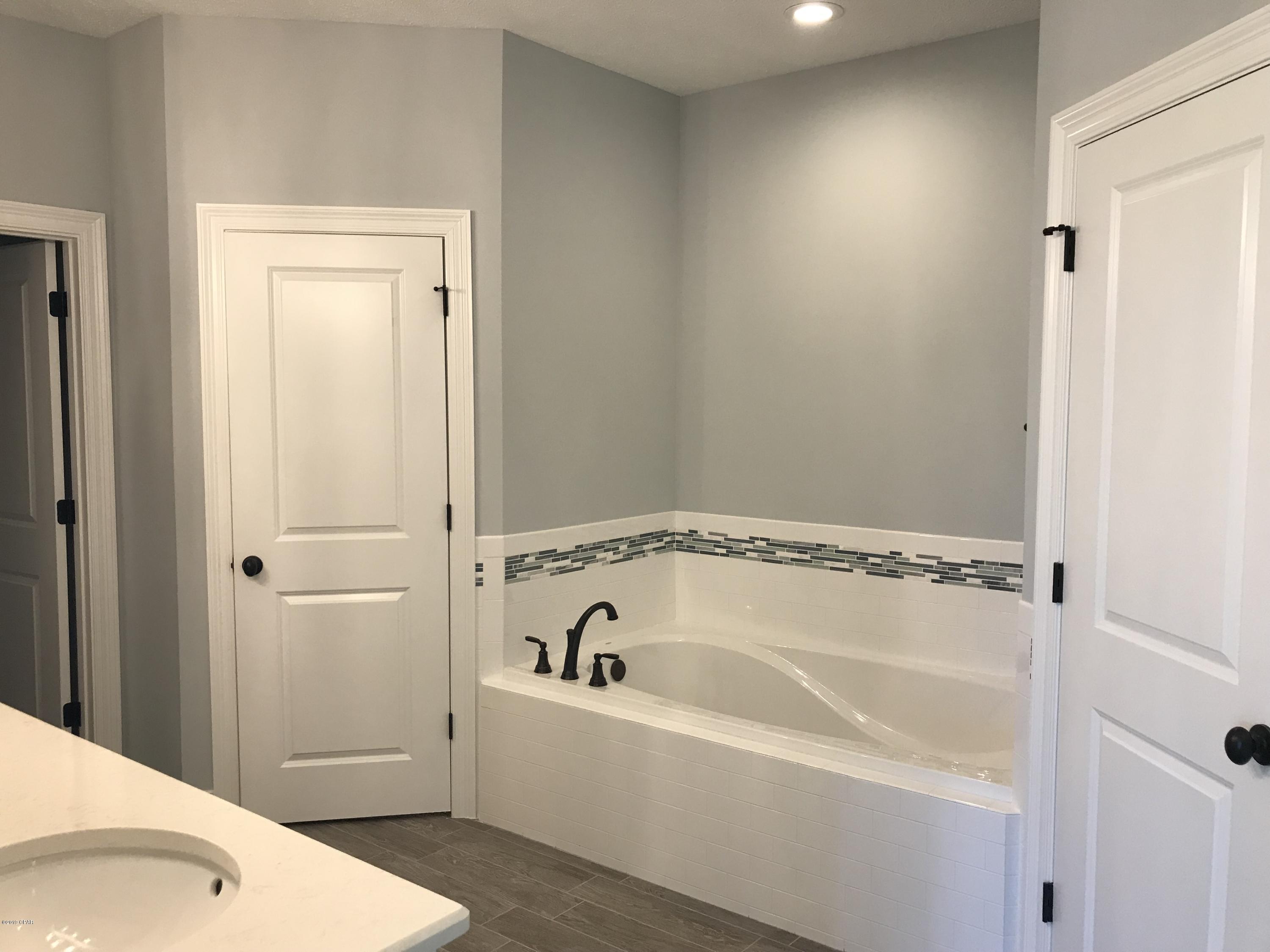 Cedar Creek Chase Ph 1 - Residential