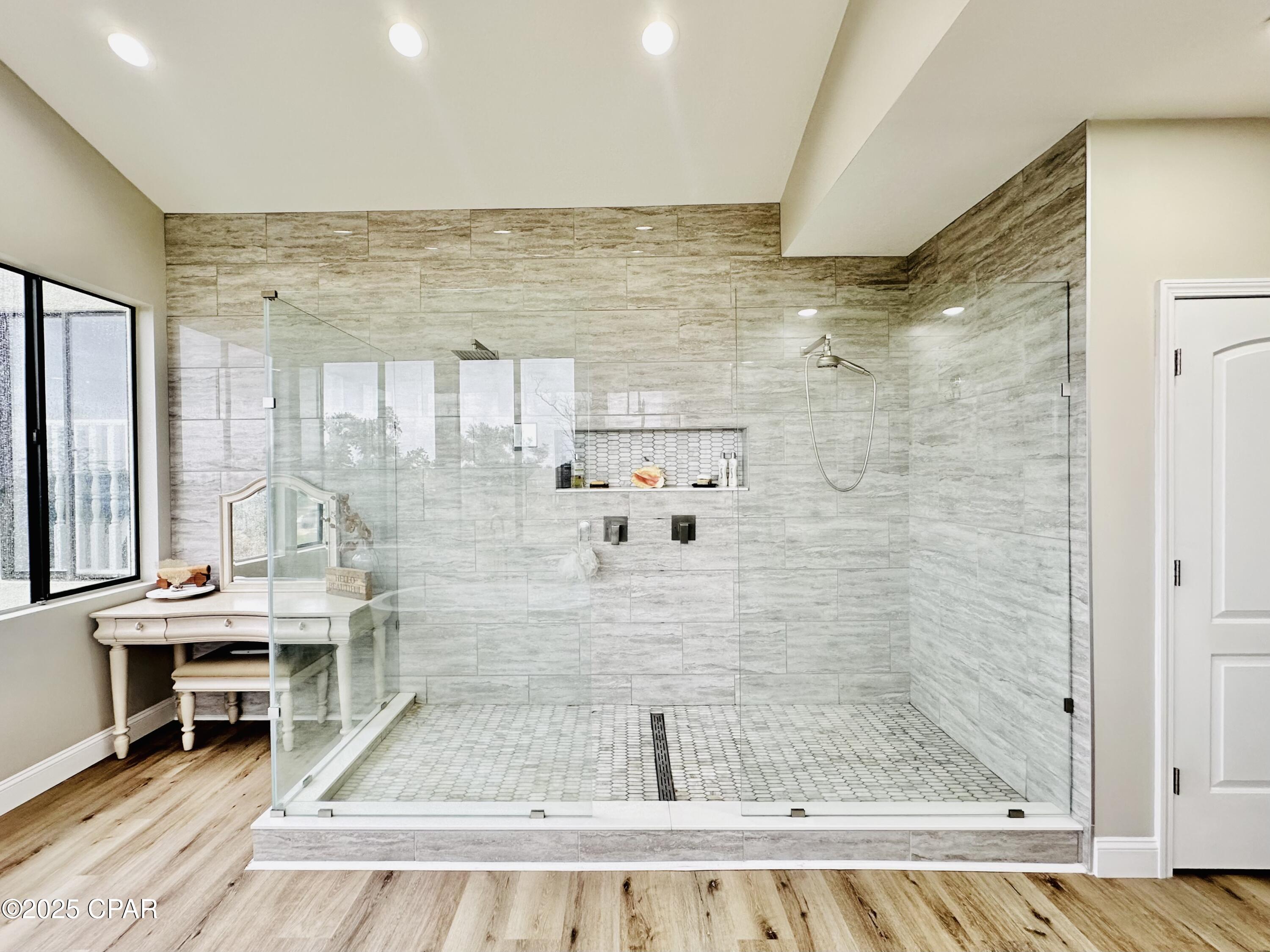 College Point 2nd Add - Residential