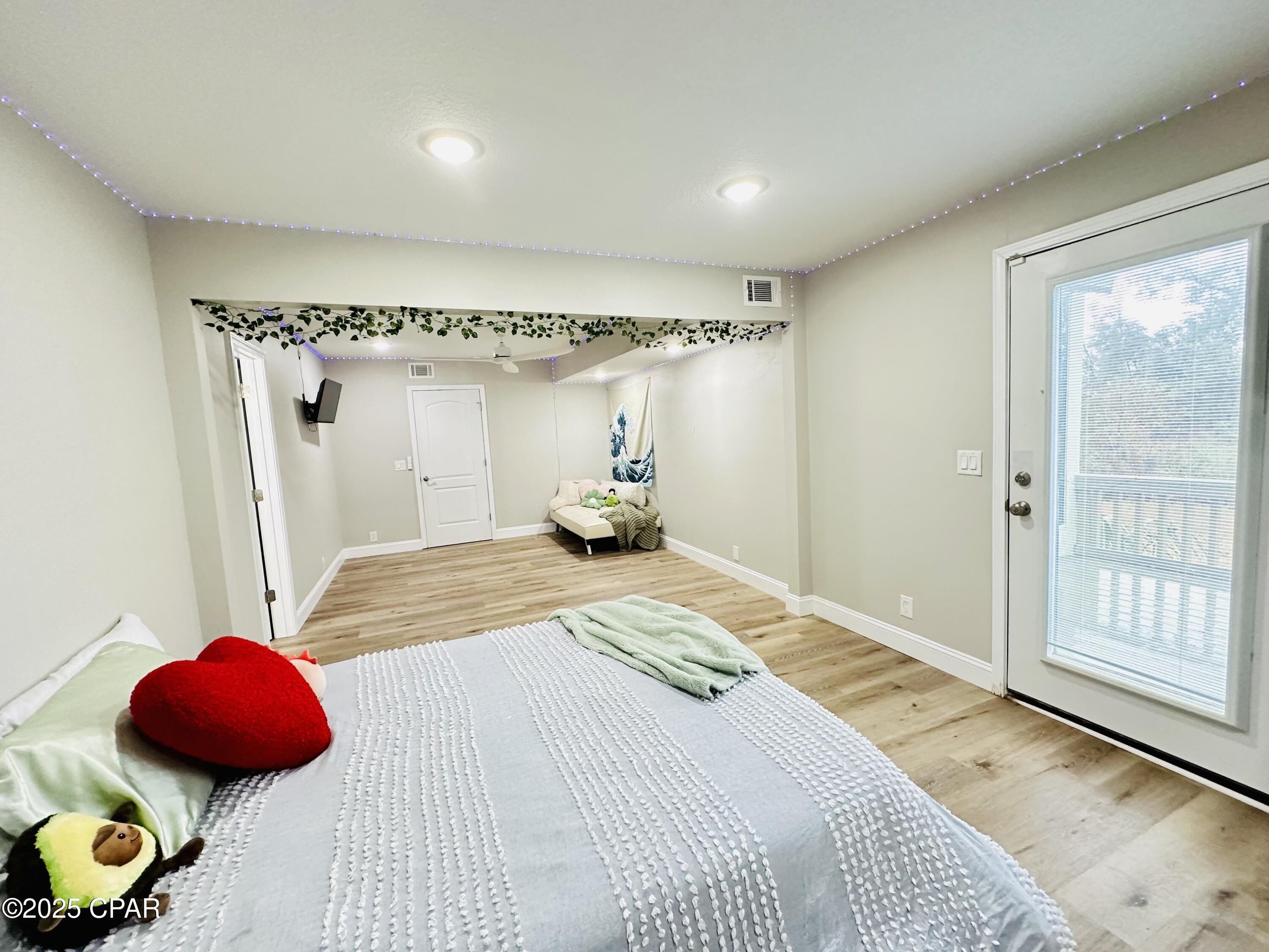 College Point 2nd Add - Residential