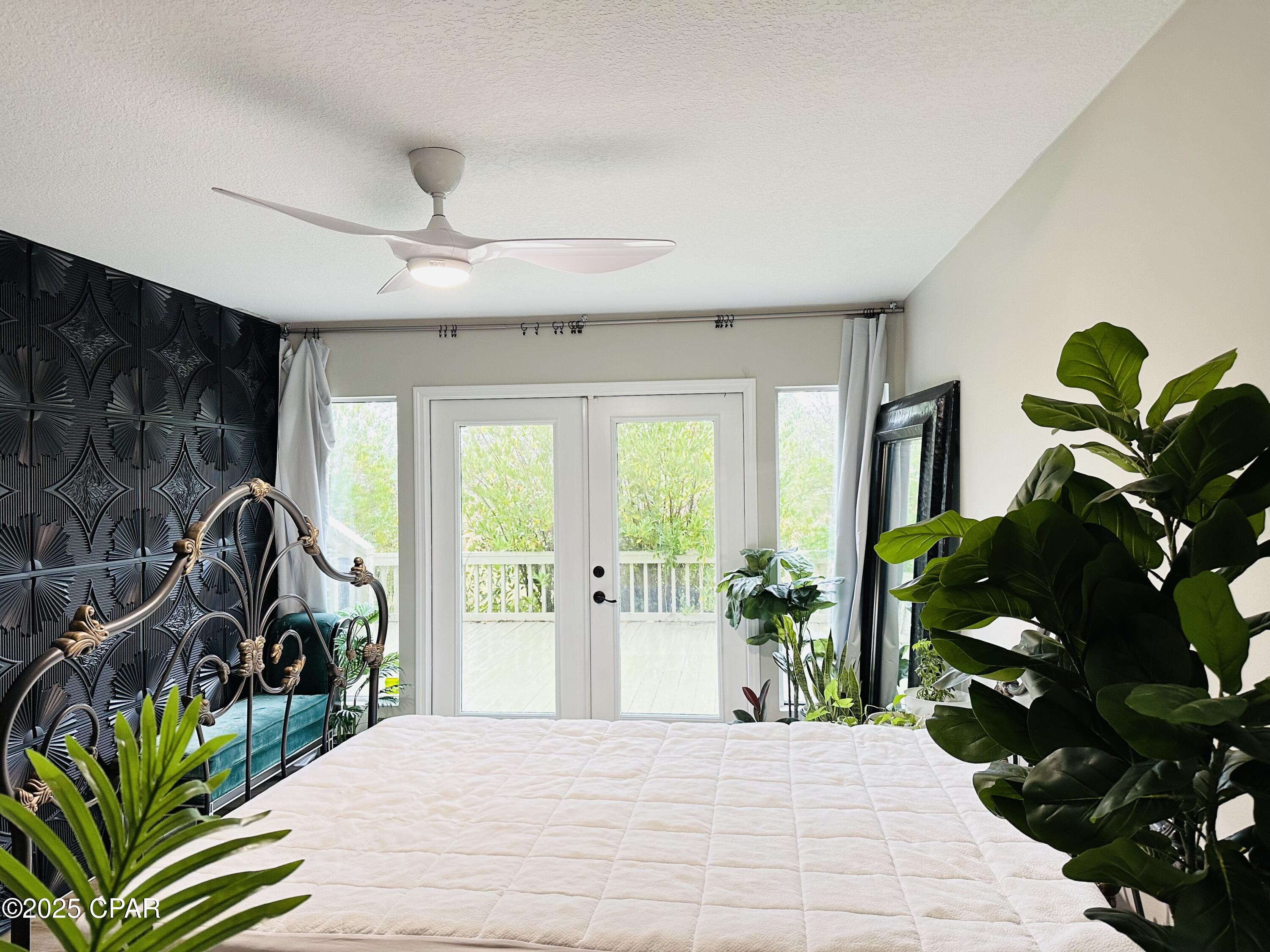 College Point 2nd Add - Residential