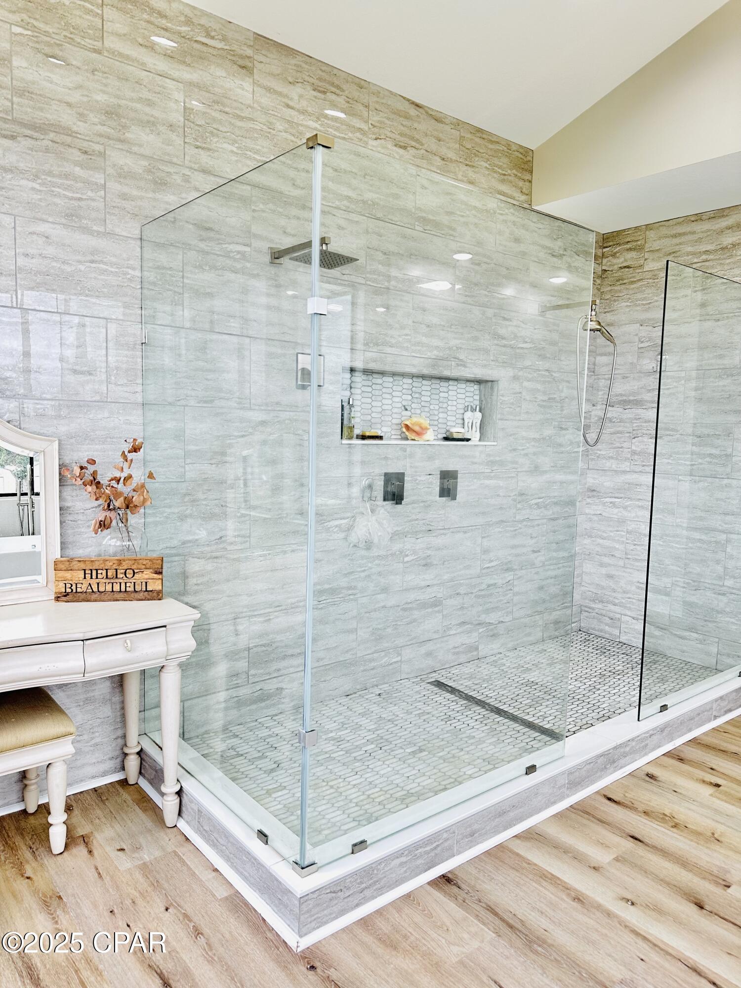 College Point 2nd Add - Residential