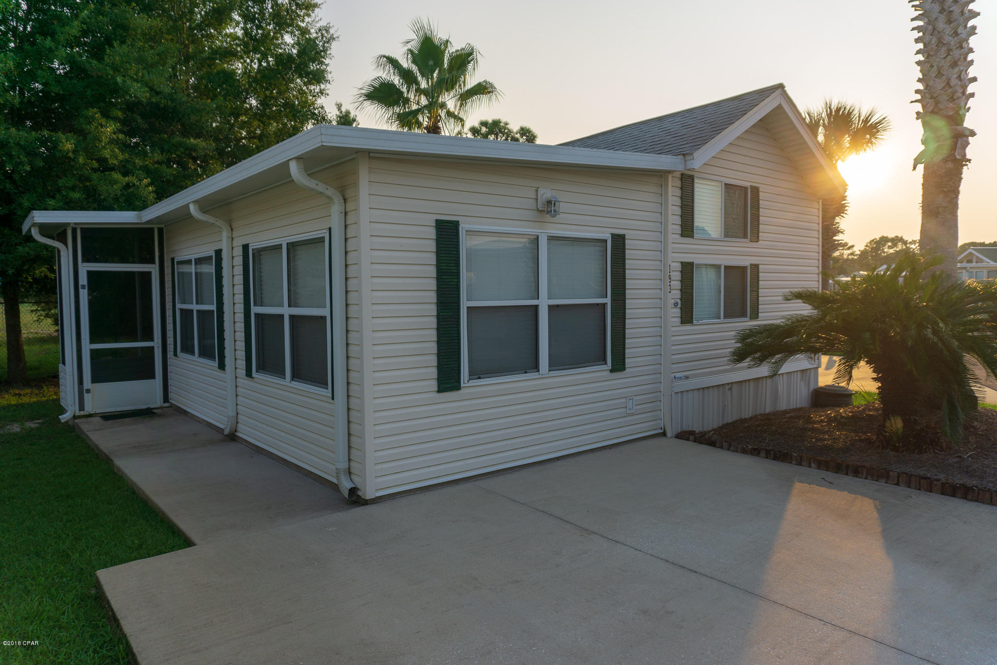 Emerald Pointe Resort - Residential