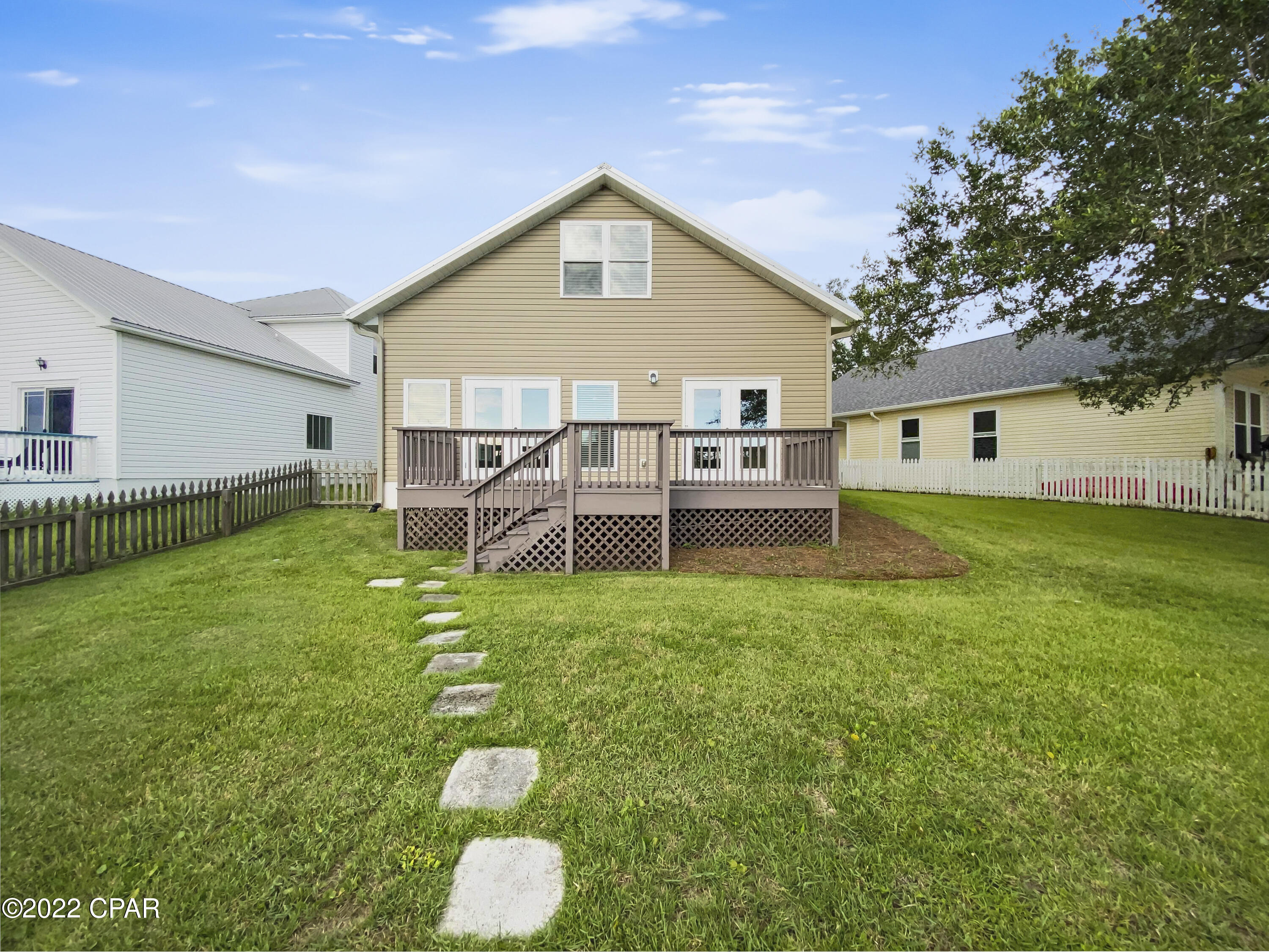 Lakeshore Landing - Residential