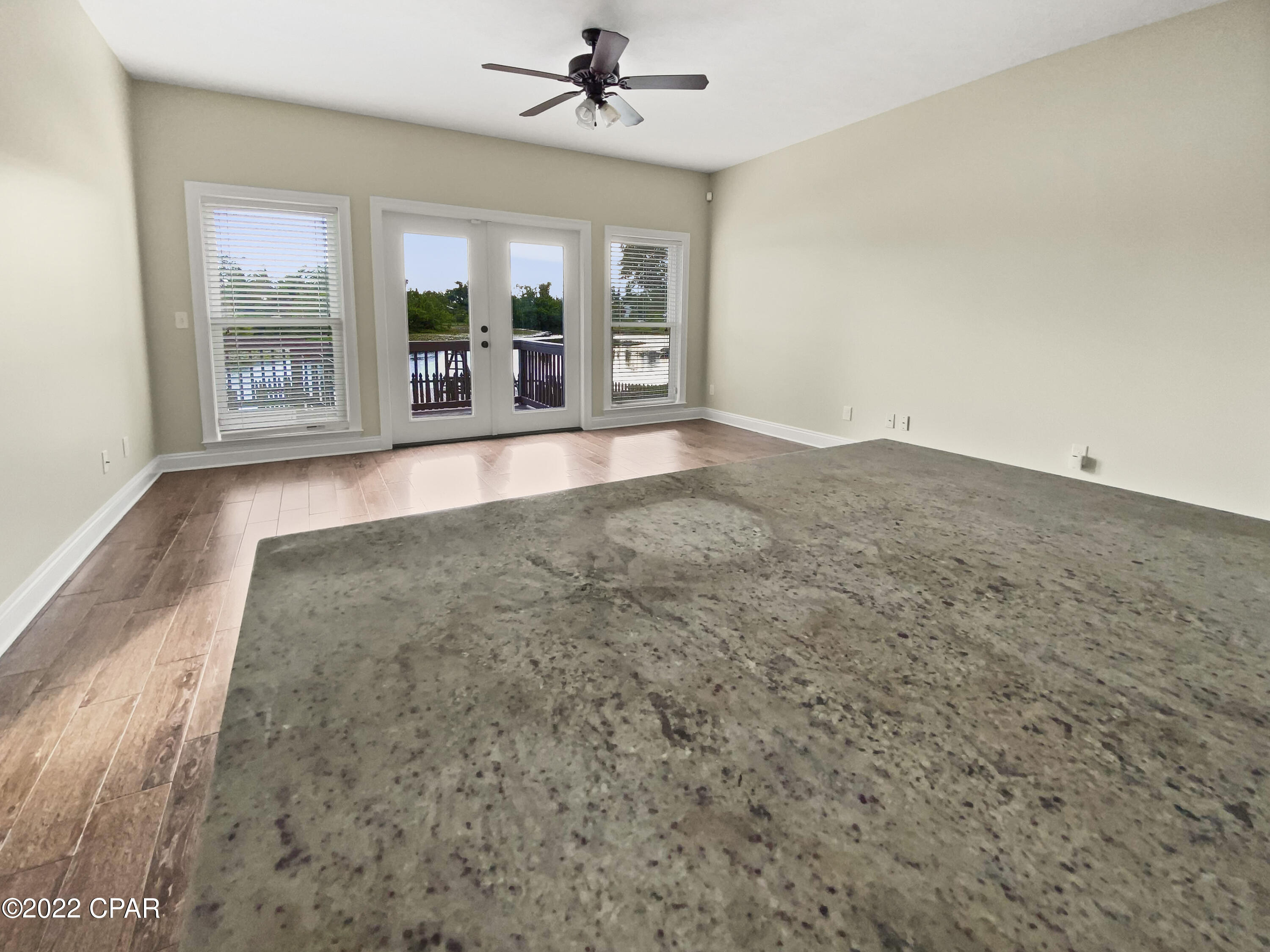 Lakeshore Landing - Residential