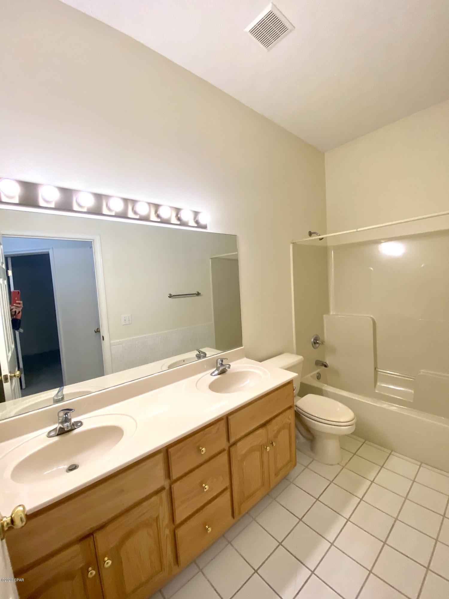 The Woods Phase 3 - Residential Lease