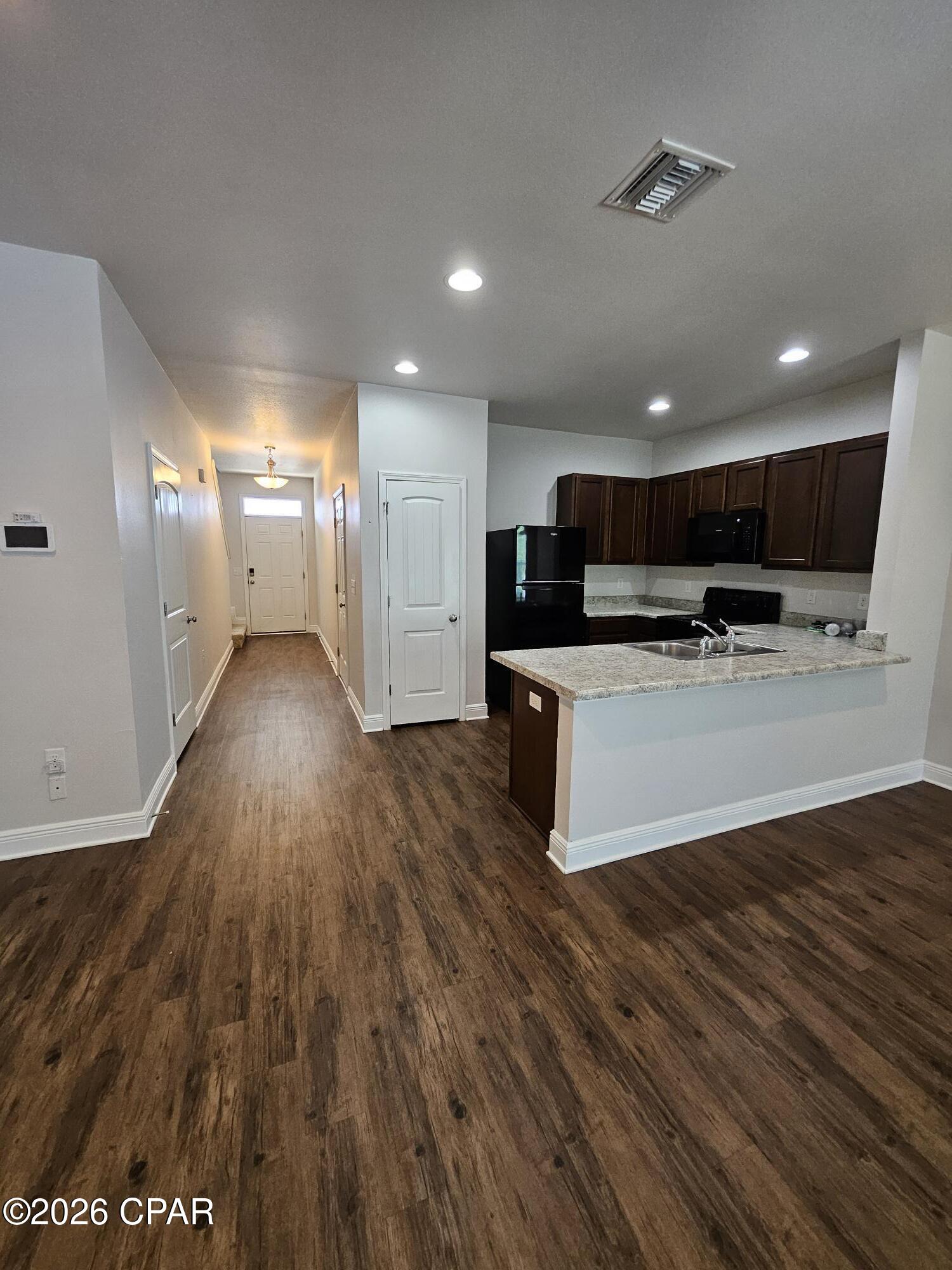 Sentinel Point - Residential