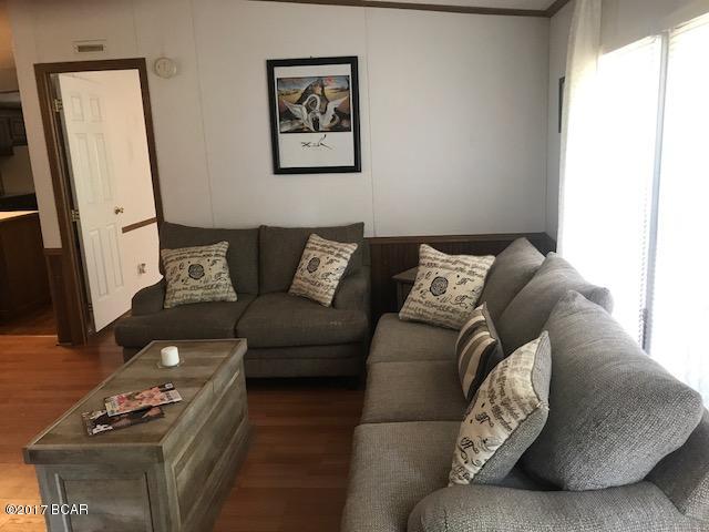 North Lagoon Oaks - Residential