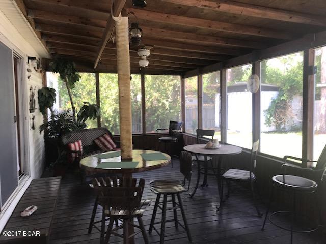 North Lagoon Oaks - Residential