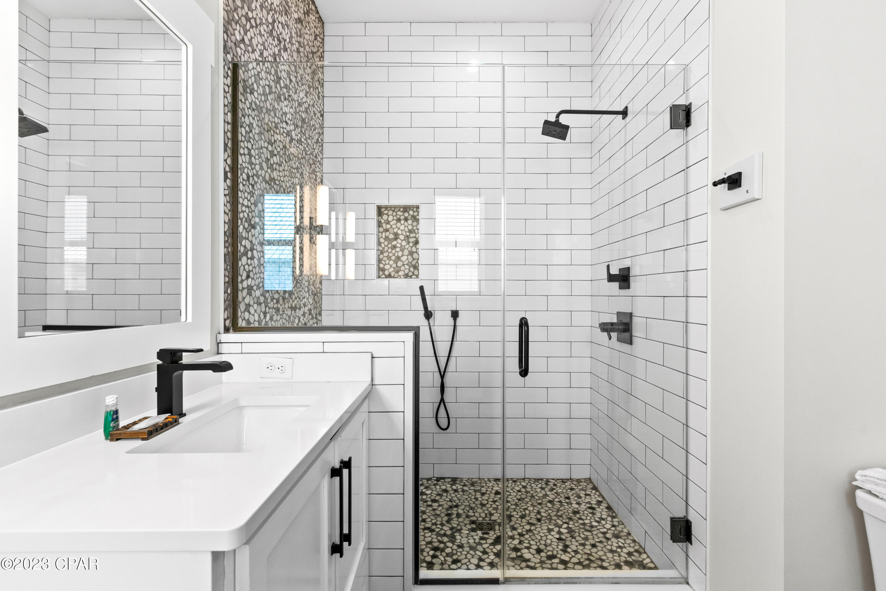 Bid-A-Wee Beach 1st Add - Residential