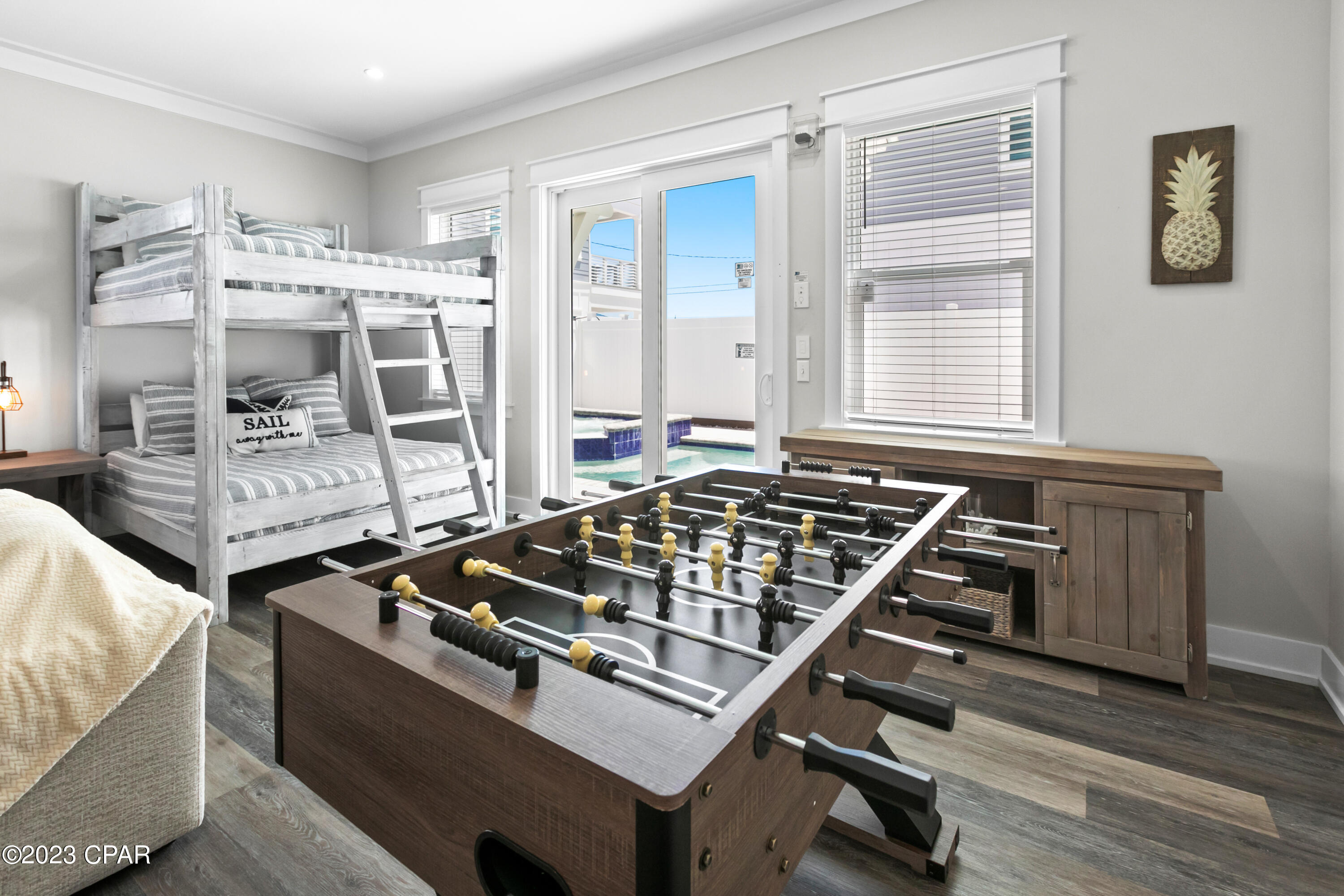 Bid-A-Wee Beach 1st Add - Residential