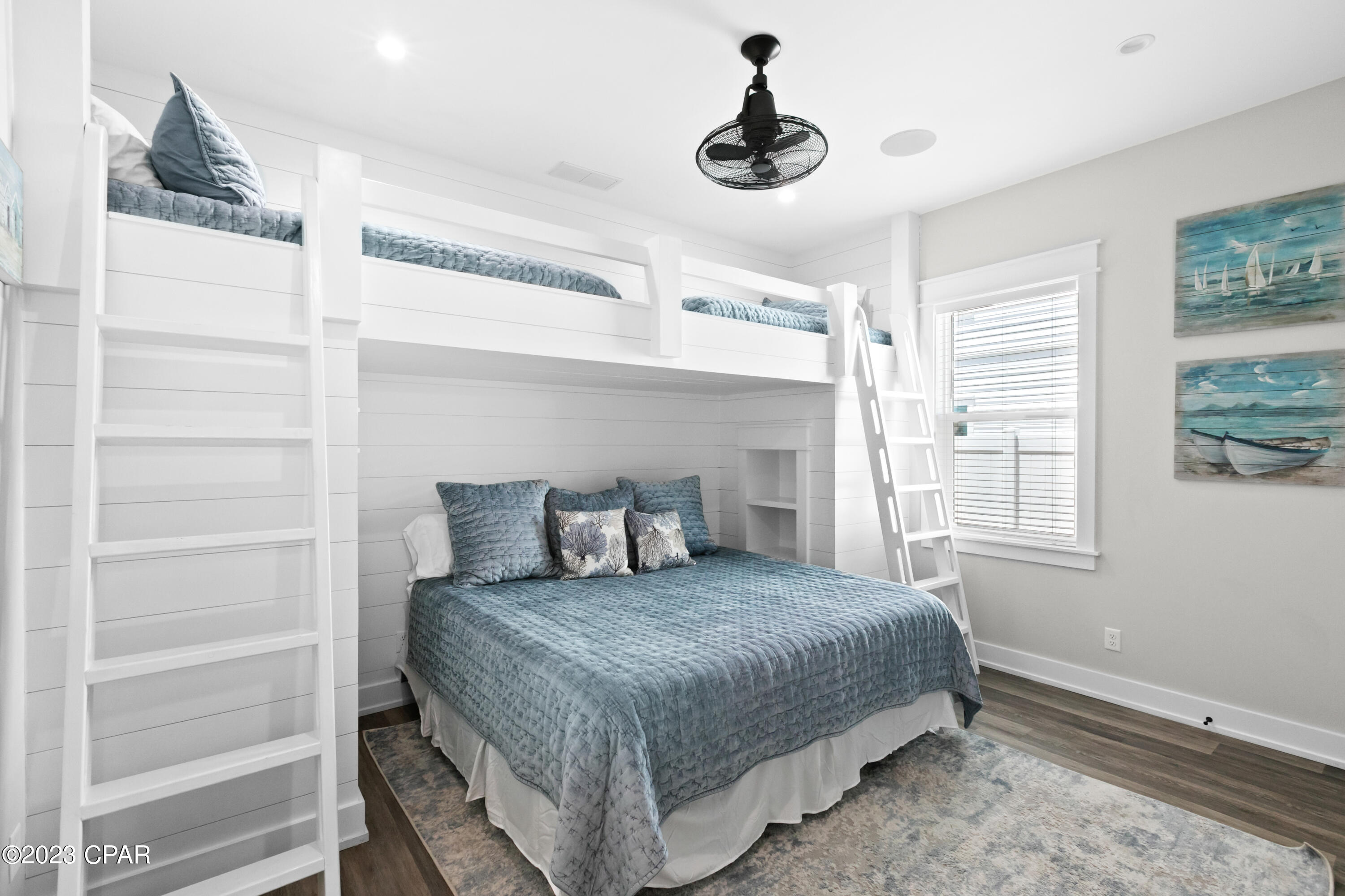 Bid-A-Wee Beach 1st Add - Residential