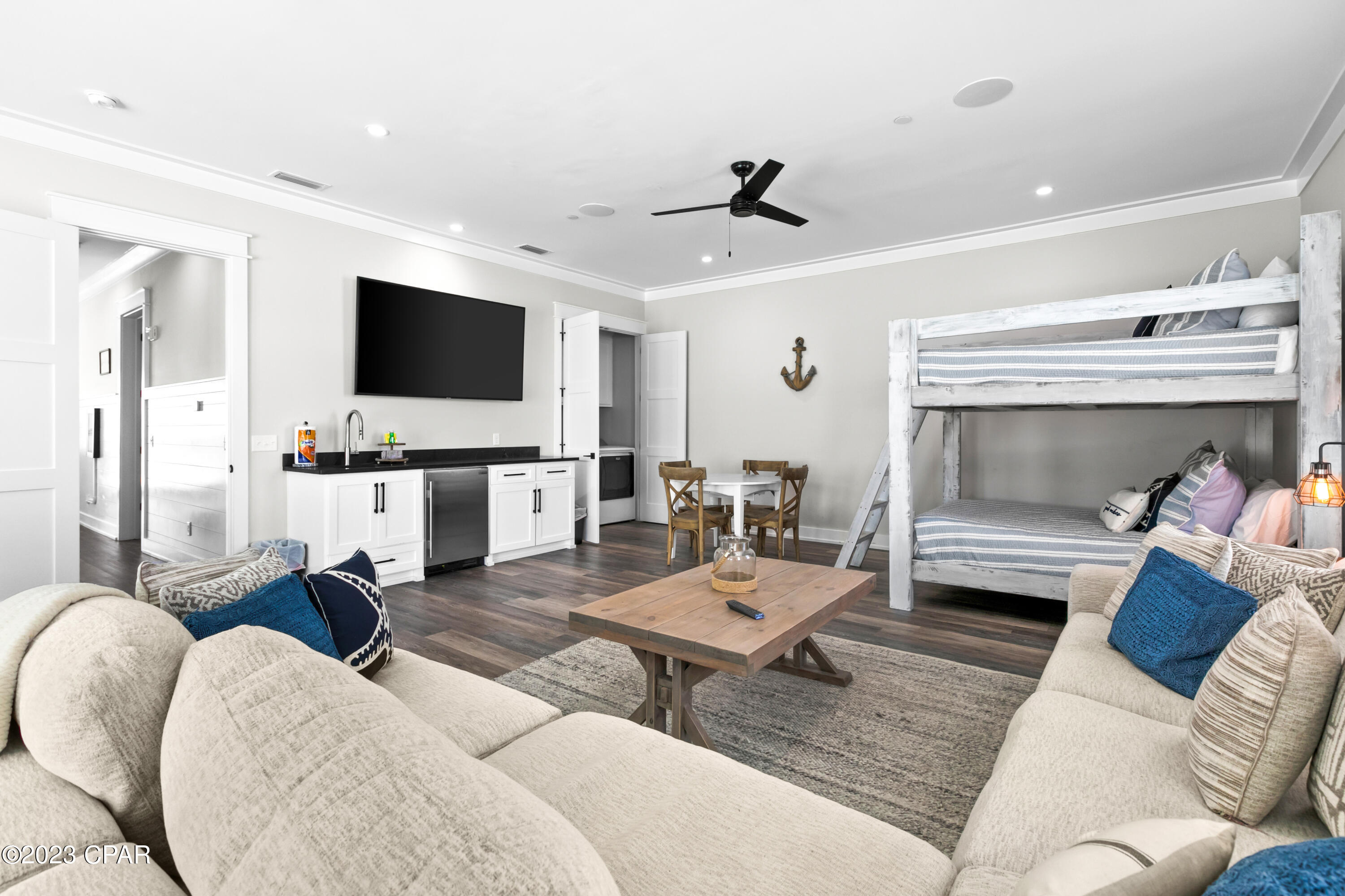 Bid-A-Wee Beach 1st Add - Residential