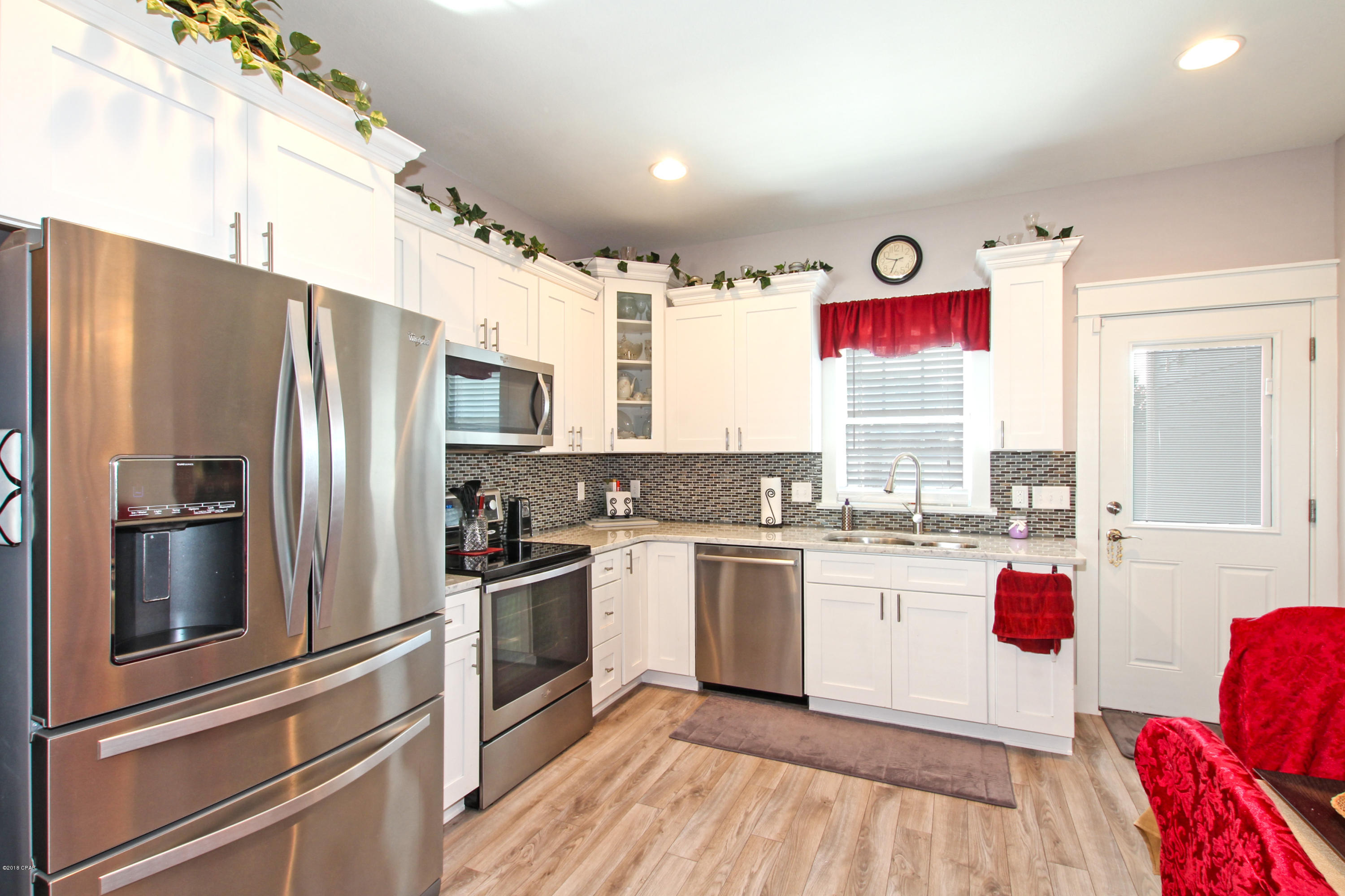 Paradise Grove - Residential