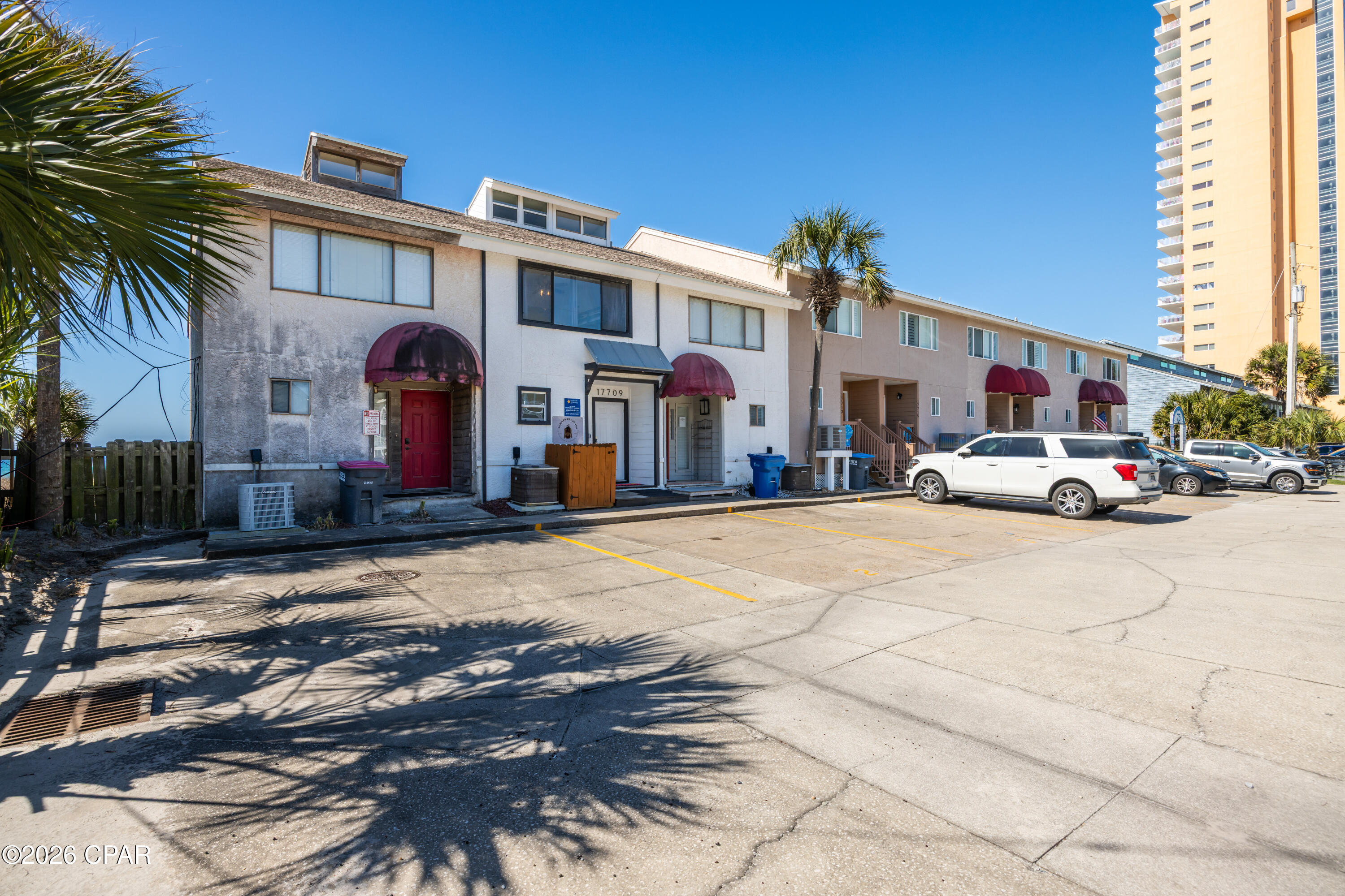 Seagull Beach - Residential