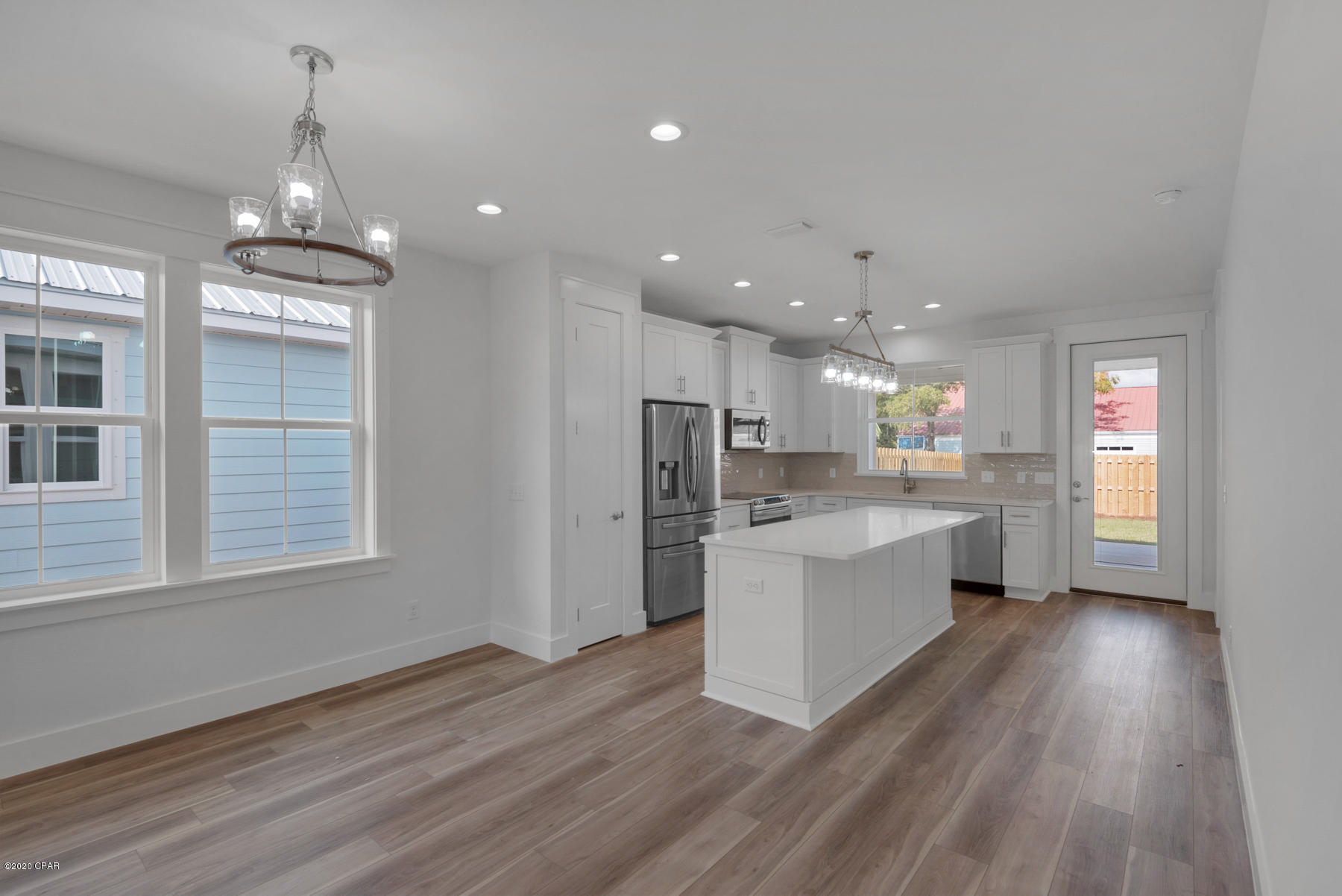 Hidden Cove - Residential Lease