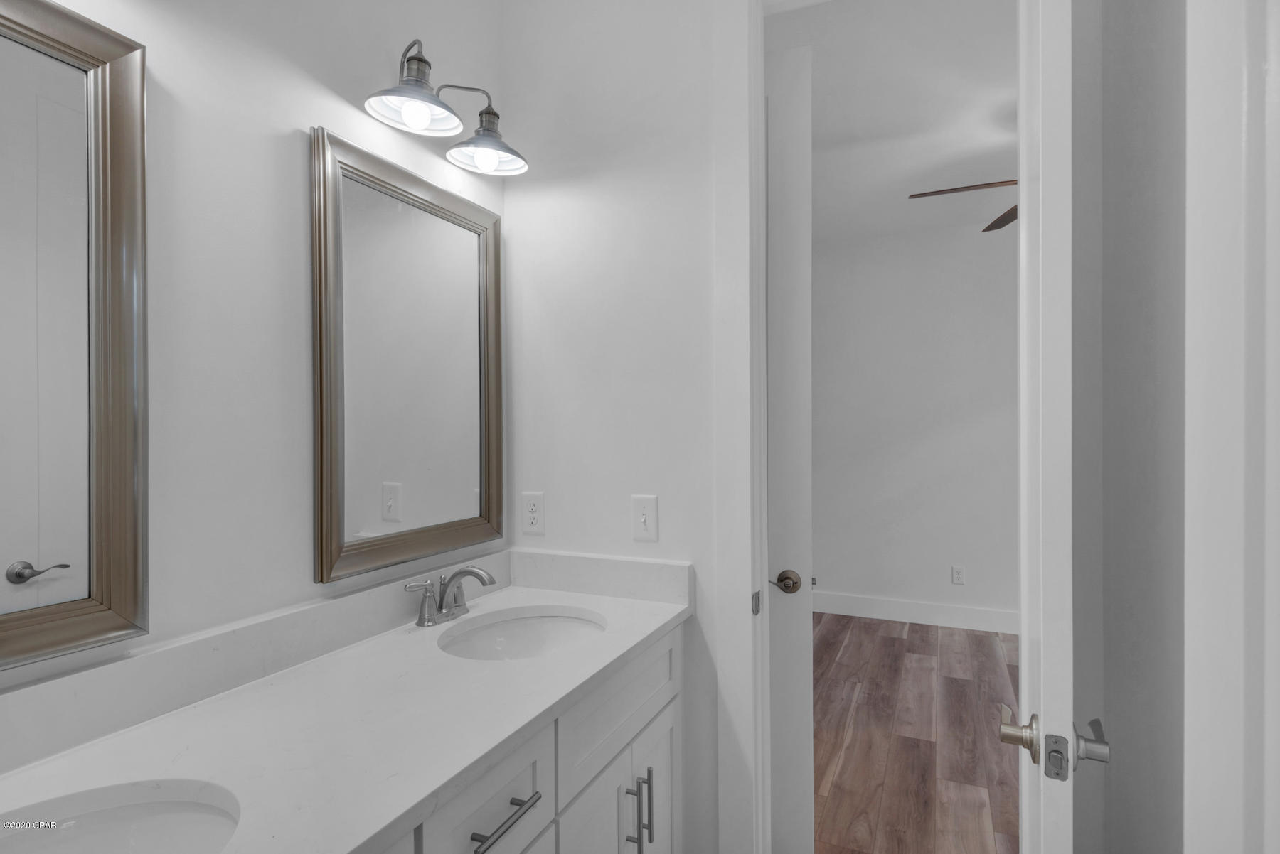 Hidden Cove - Residential Lease