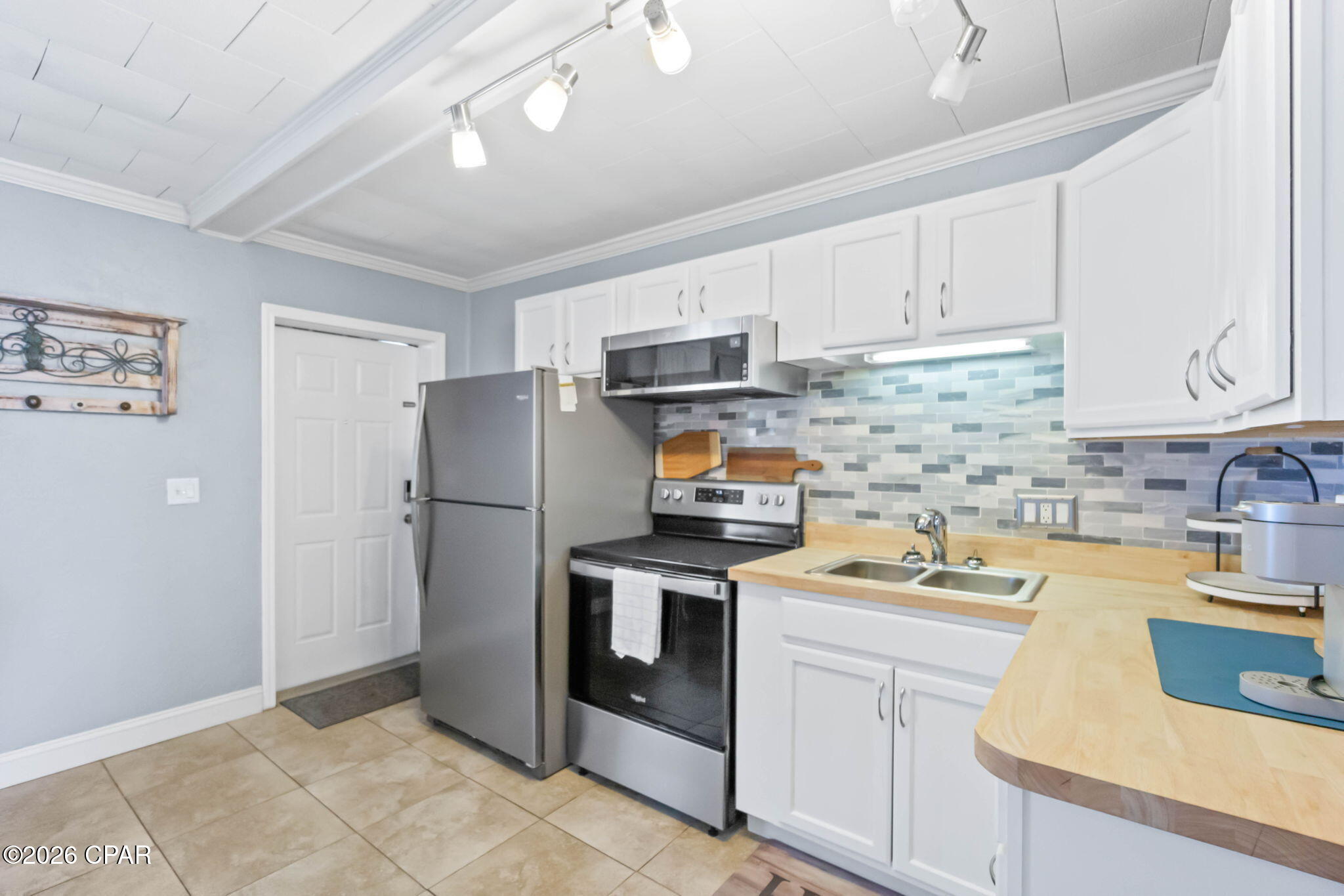 Oceanna Condo - Residential