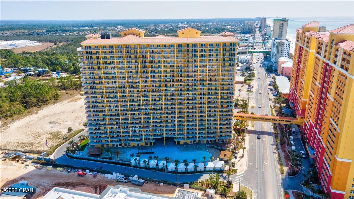 Calypso Towers III - Residential