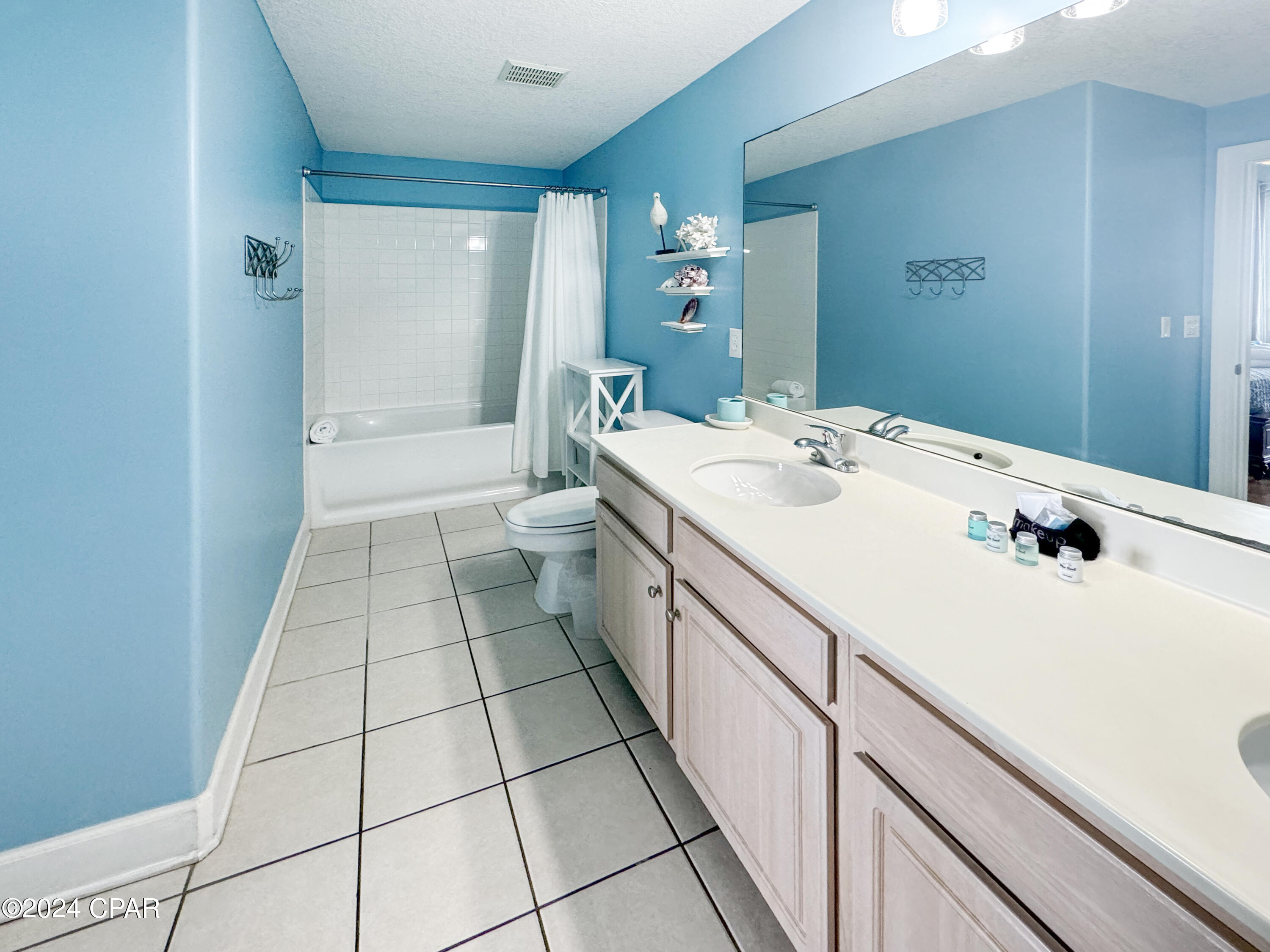 Ocean Ritz - Residential