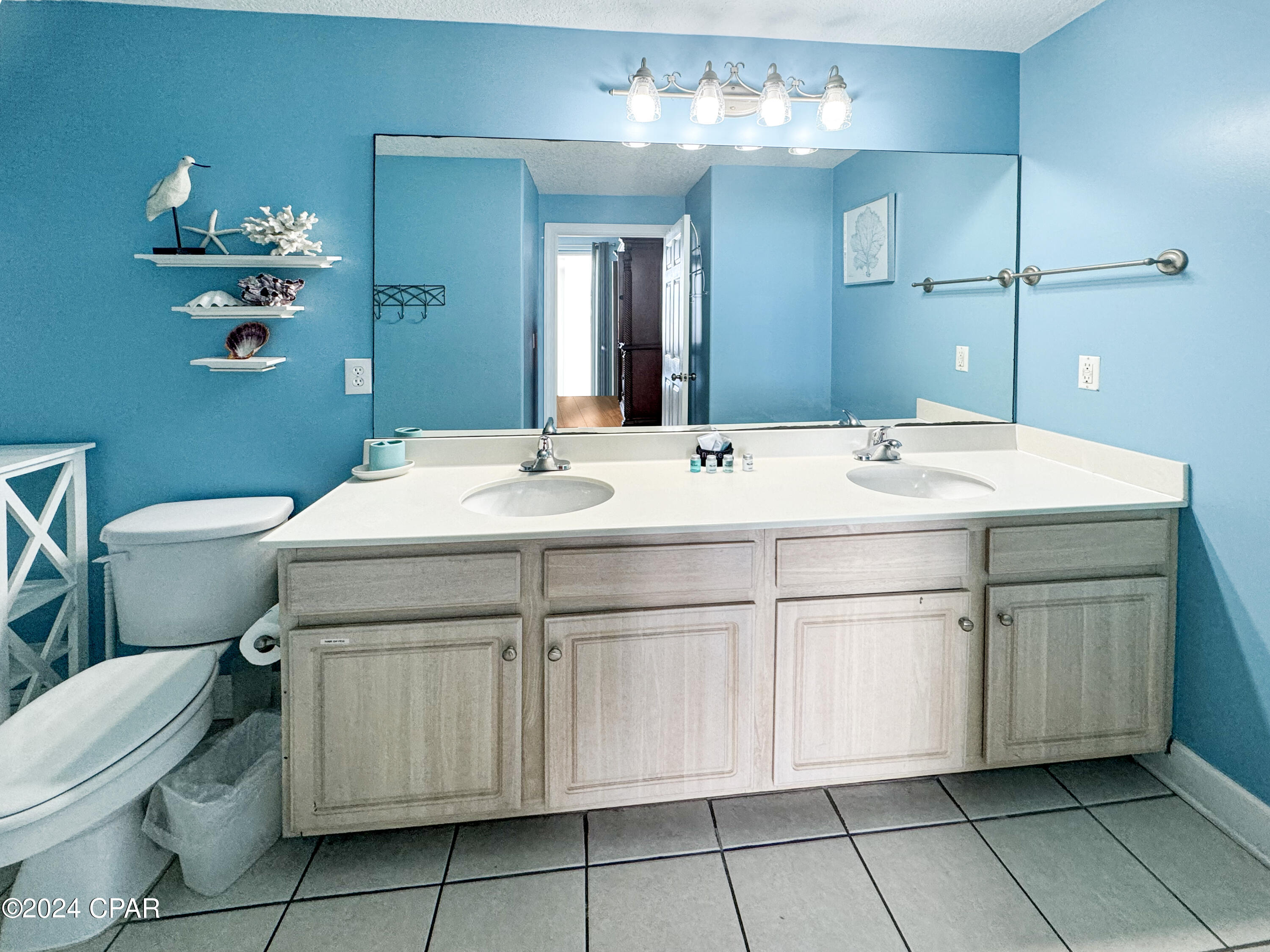 Ocean Ritz - Residential