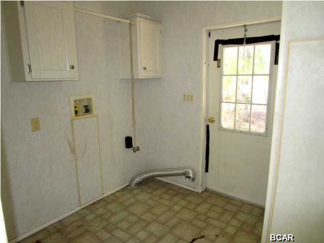 White Western Springs Unit 1 - Residential