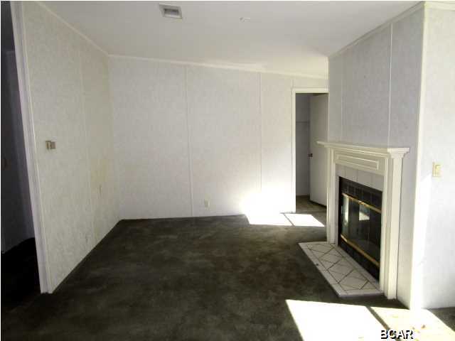 White Western Springs Unit 1 - Residential