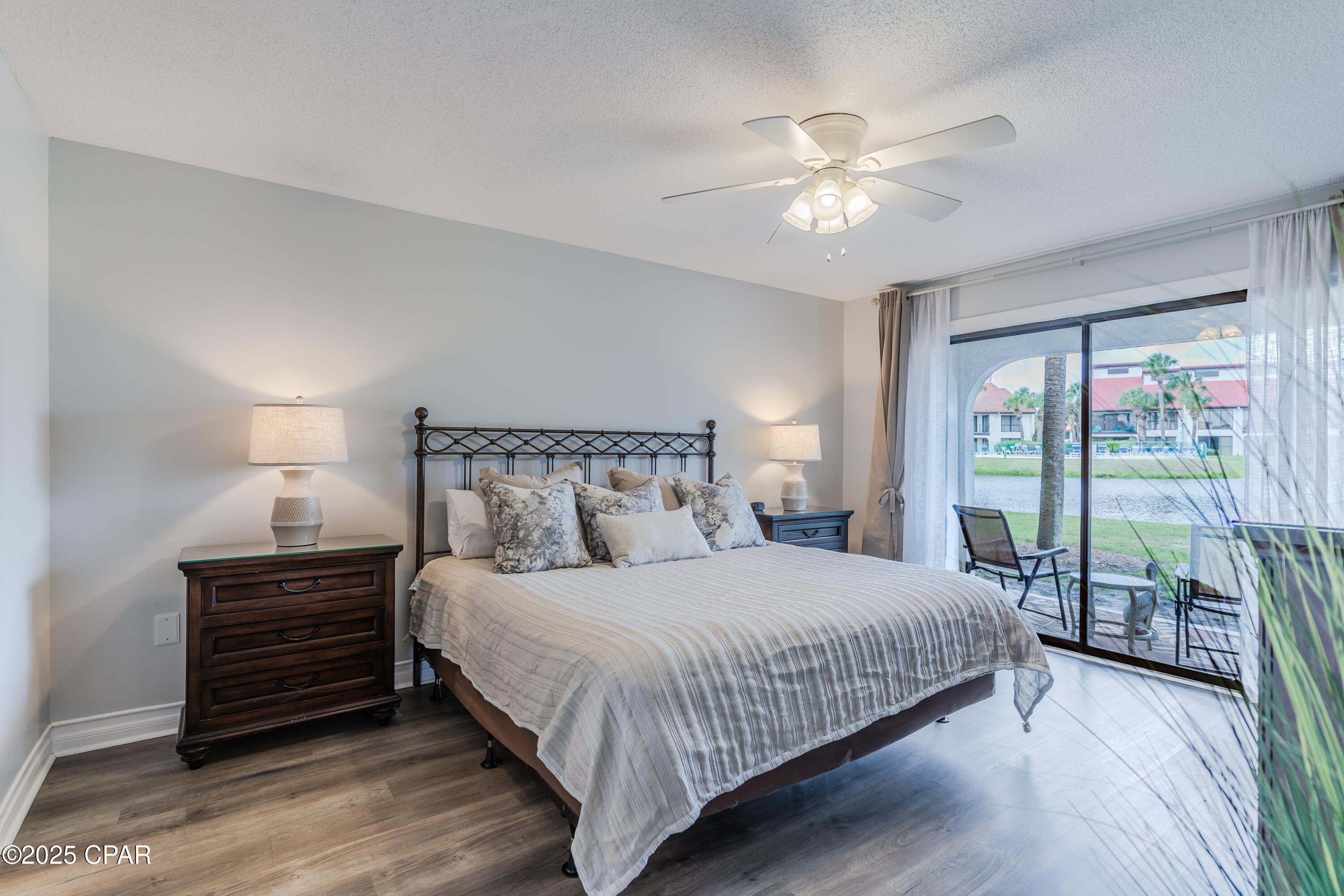 Edgewater Golf Villas IV - Residential