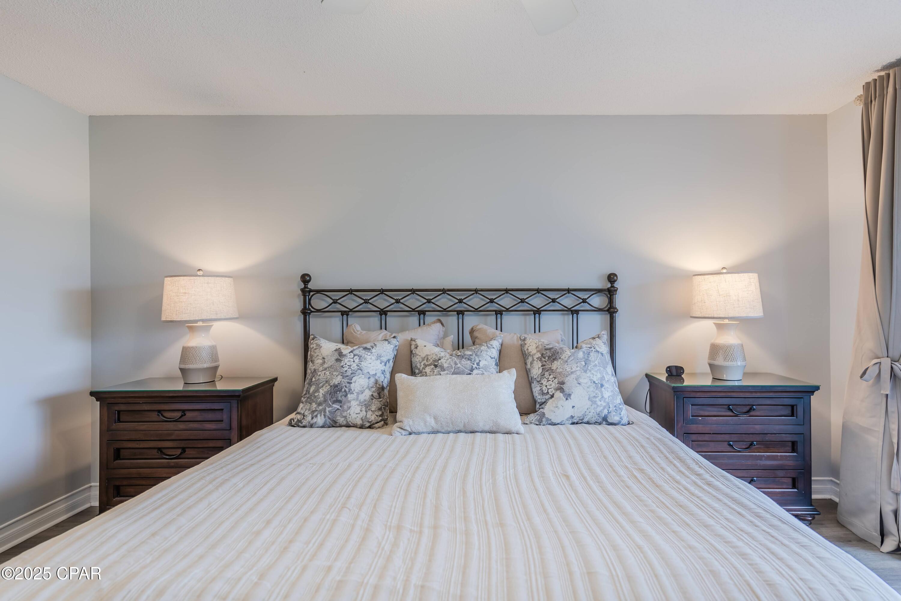 Edgewater Golf Villas IV - Residential