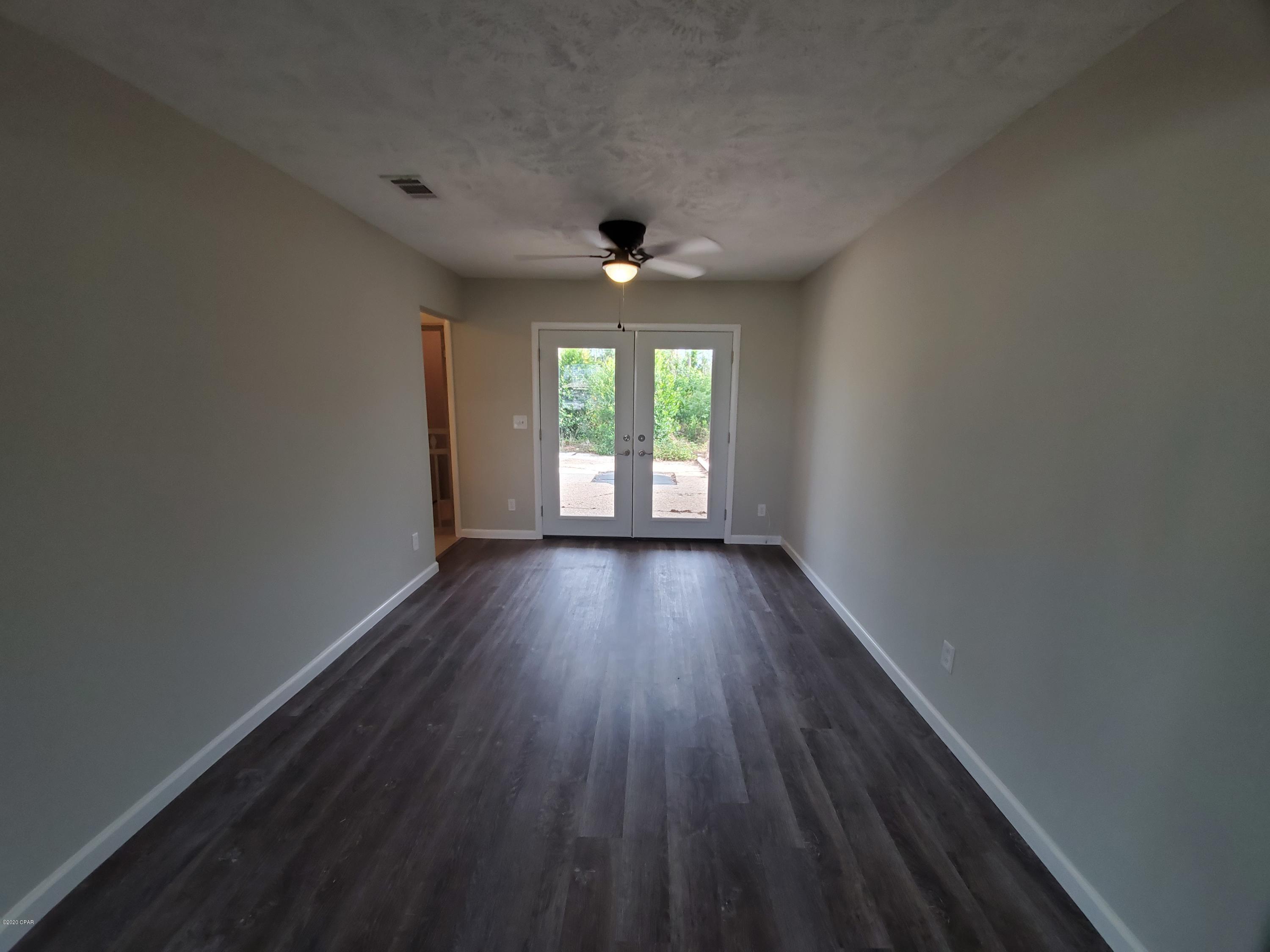 Venetian Villa - Residential Lease