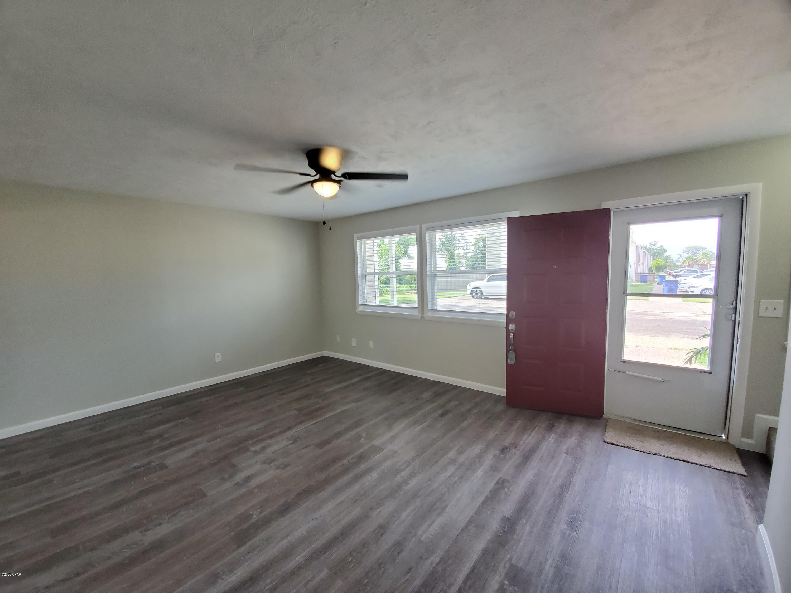 Venetian Villa - Residential Lease