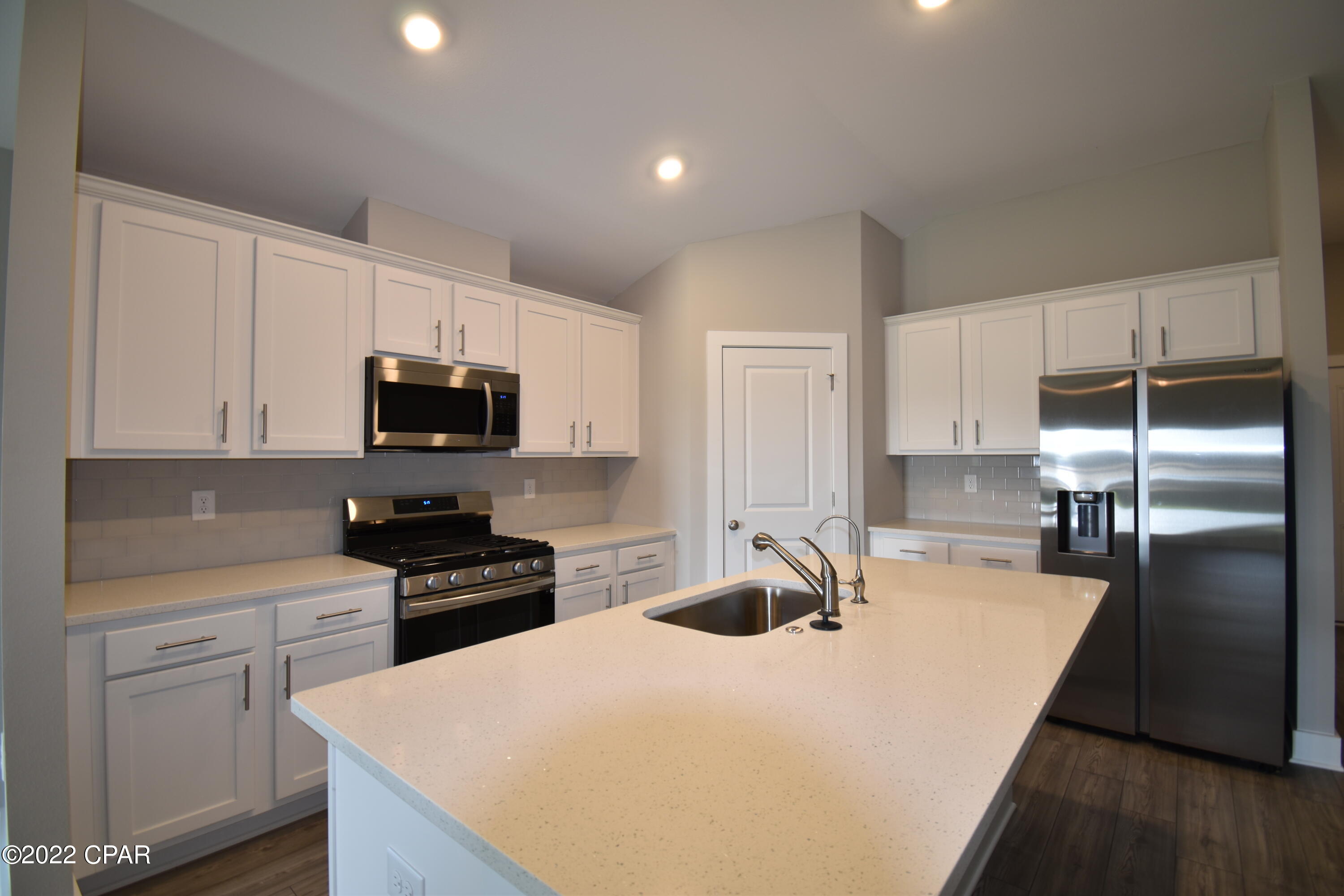 [No Recorded Subdiv] - Residential Lease