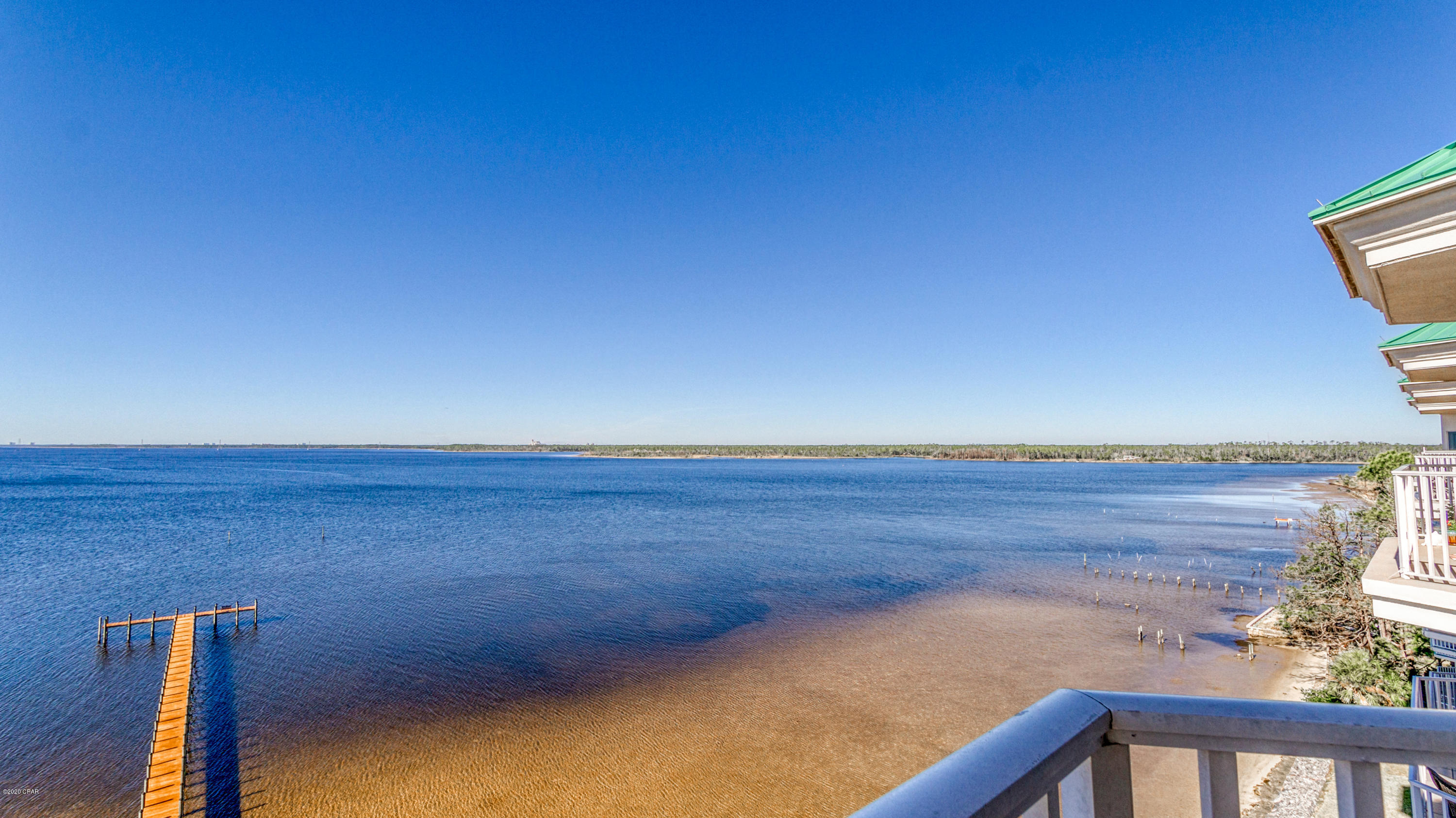 Marina Bay Condo - Residential