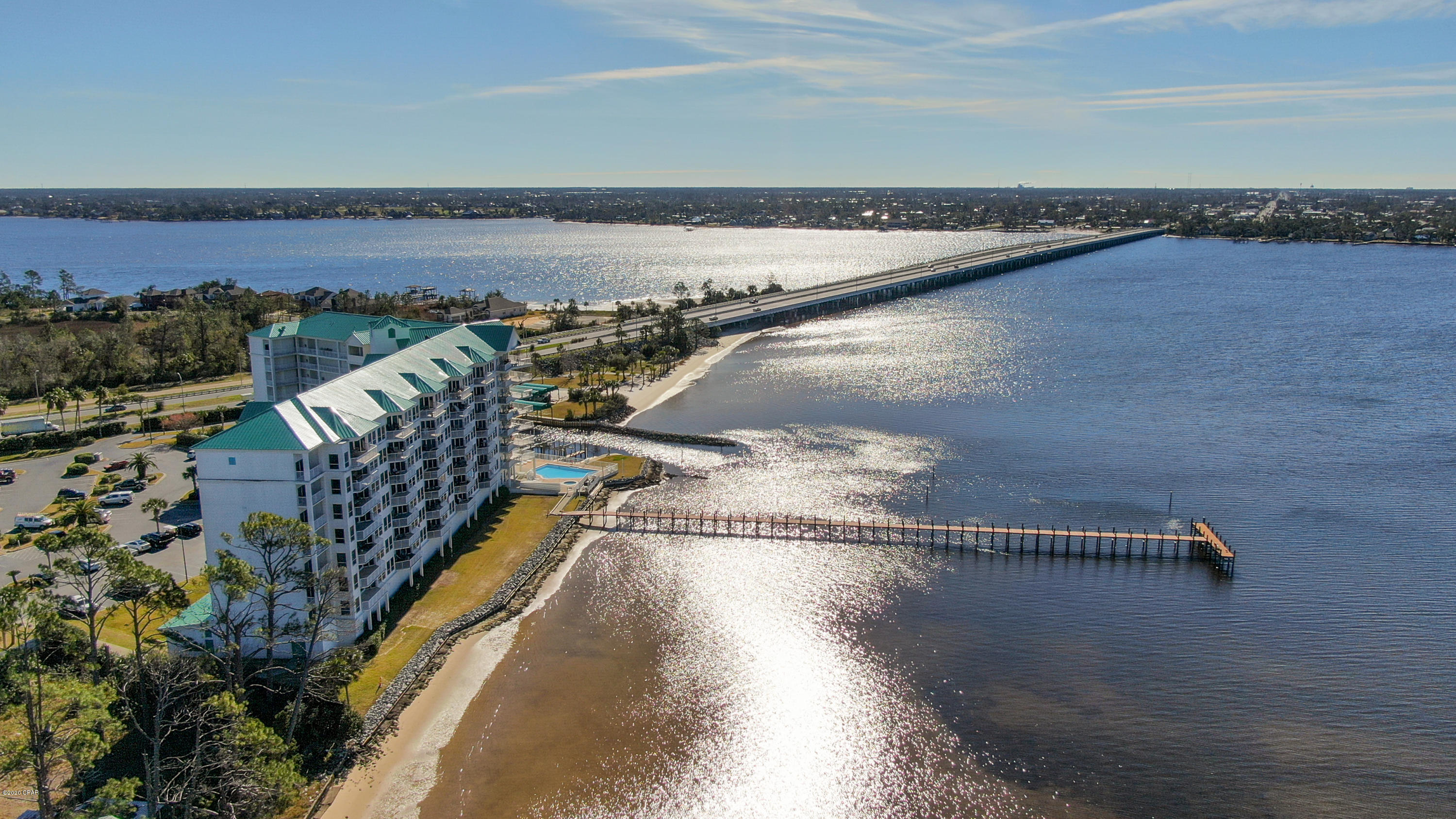 Marina Bay Condo - Residential