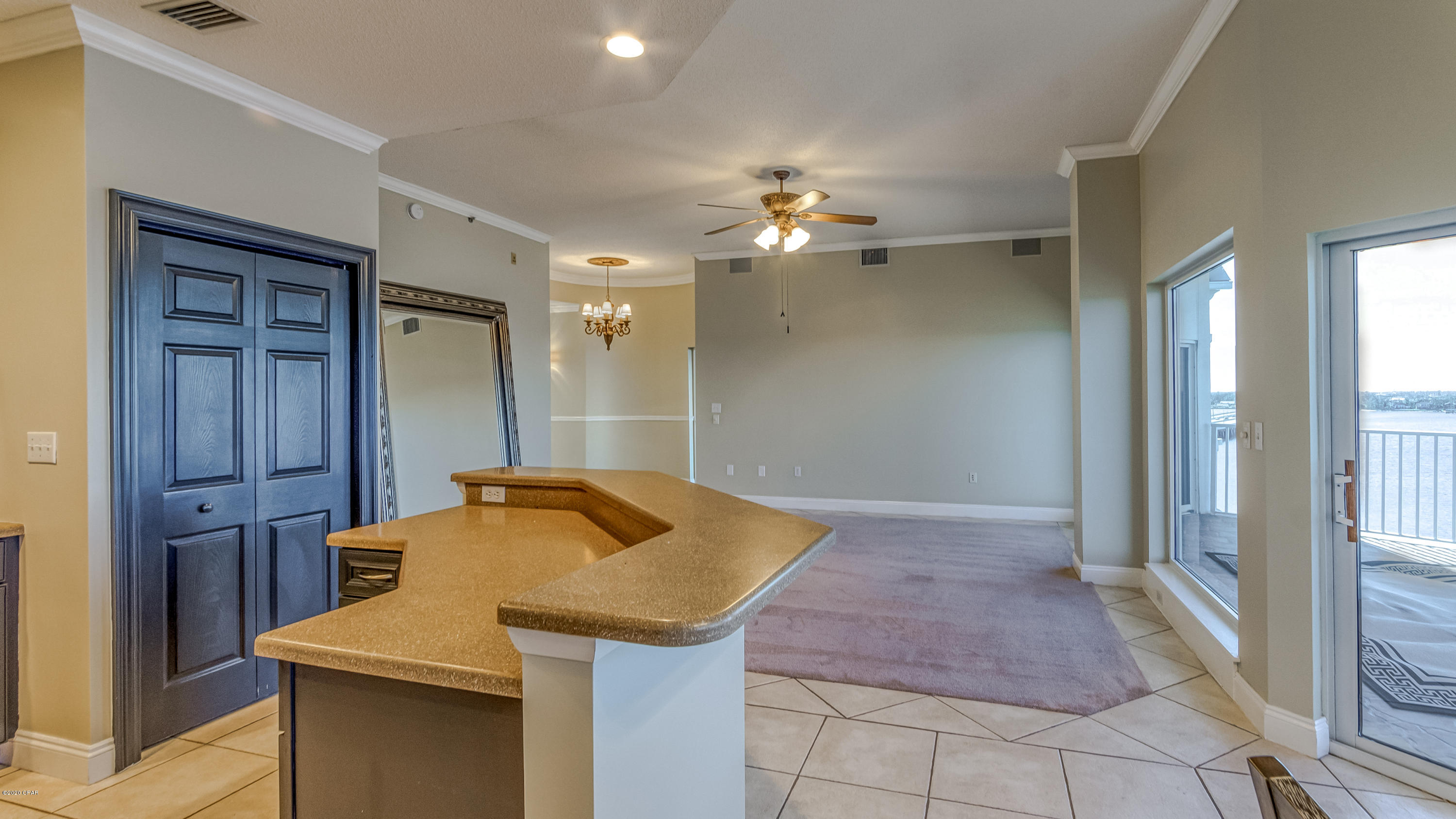 Marina Bay Condo - Residential