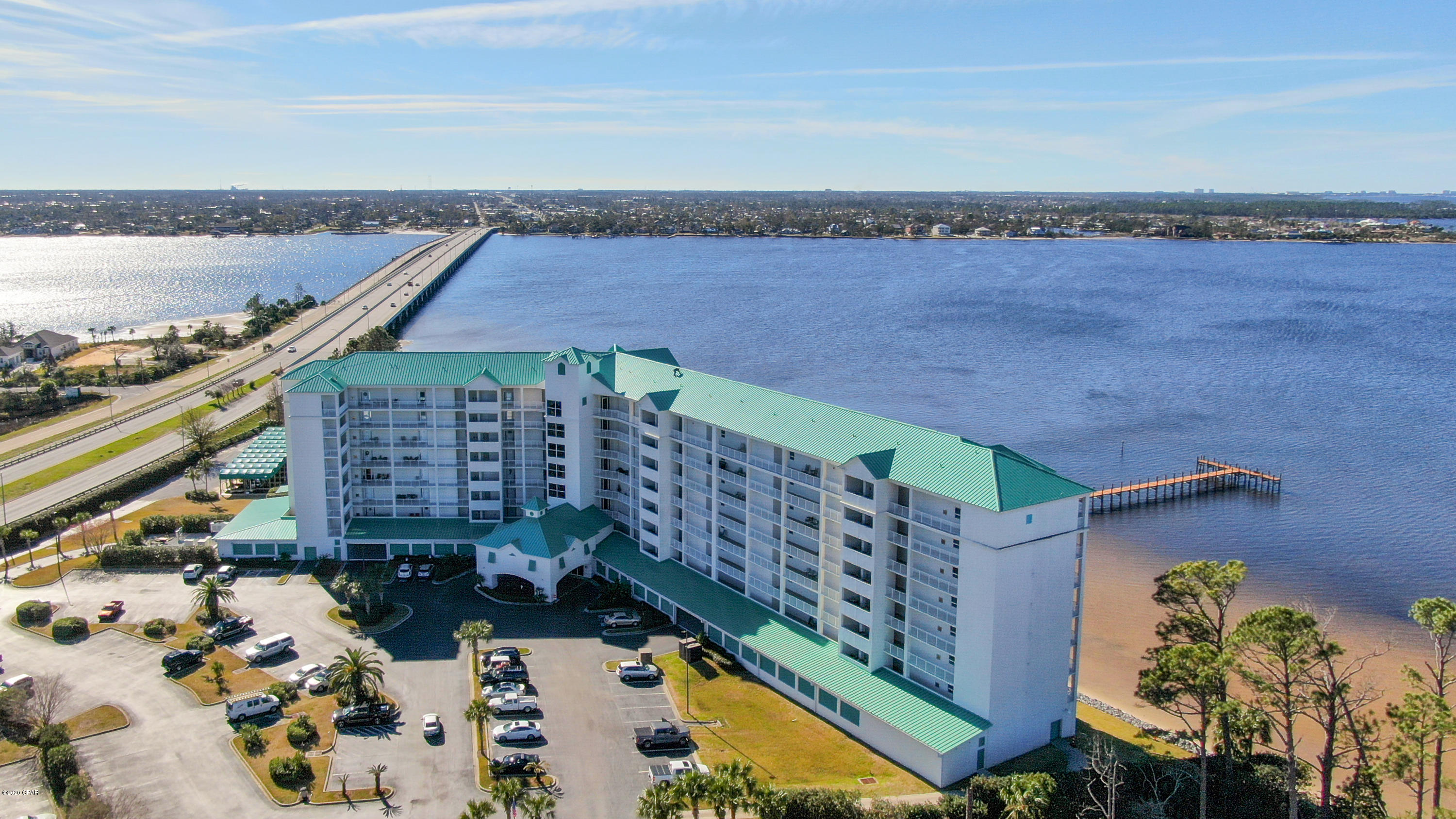 Marina Bay Condo - Residential