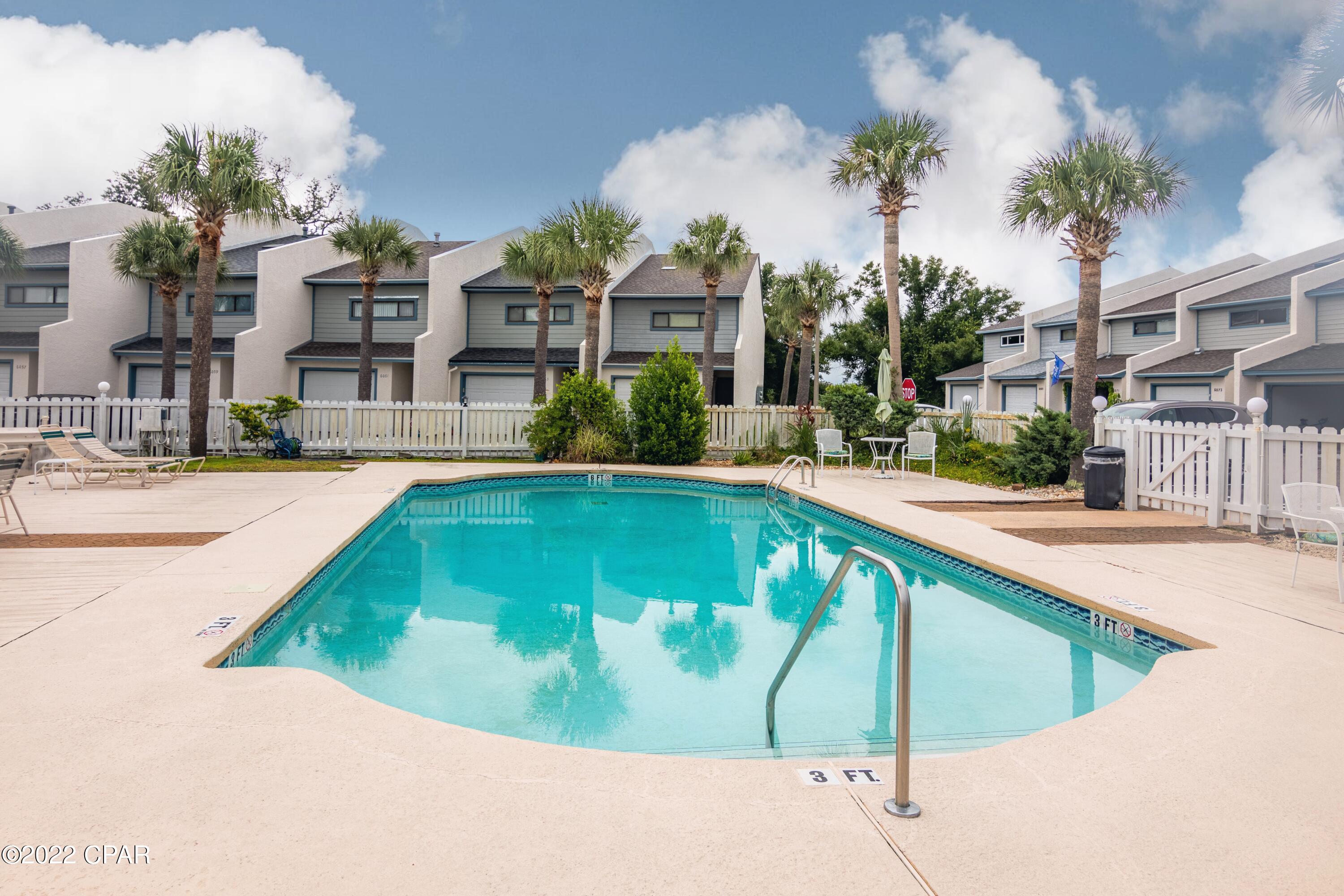 Sunbay Townhouses - Residential