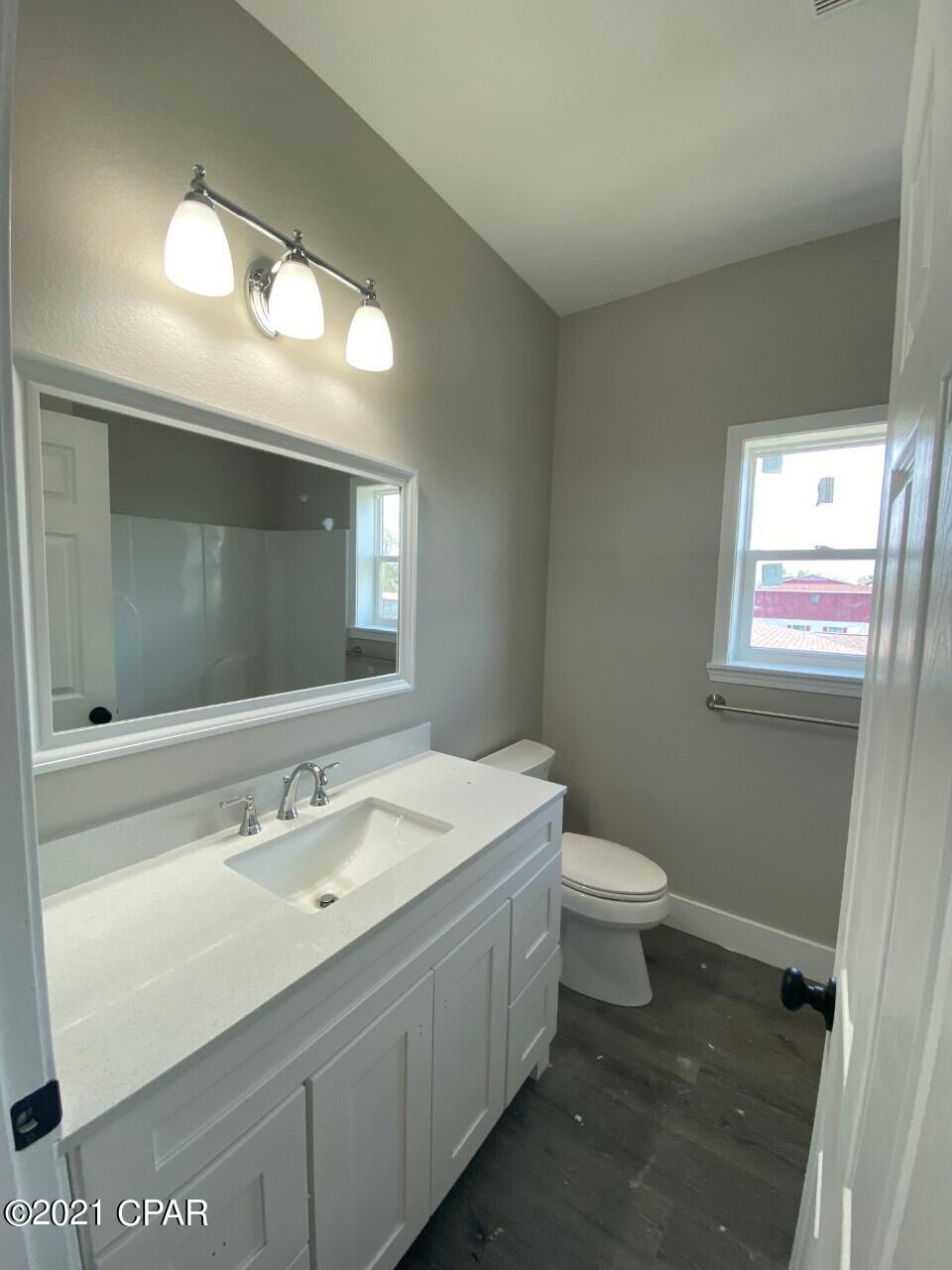 [No Recorded Subdiv] - Residential Lease