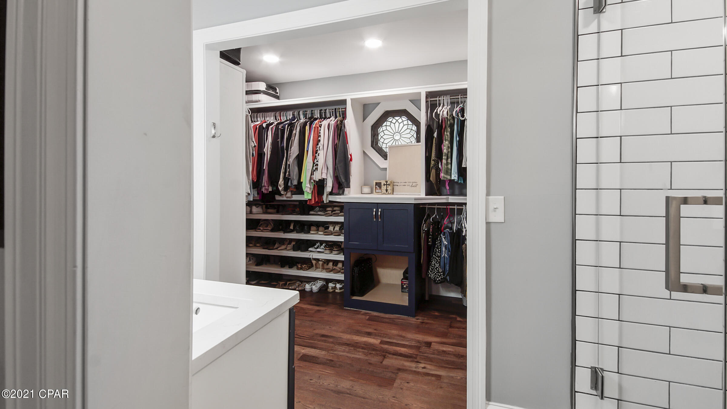 Shoreline Estates - Residential