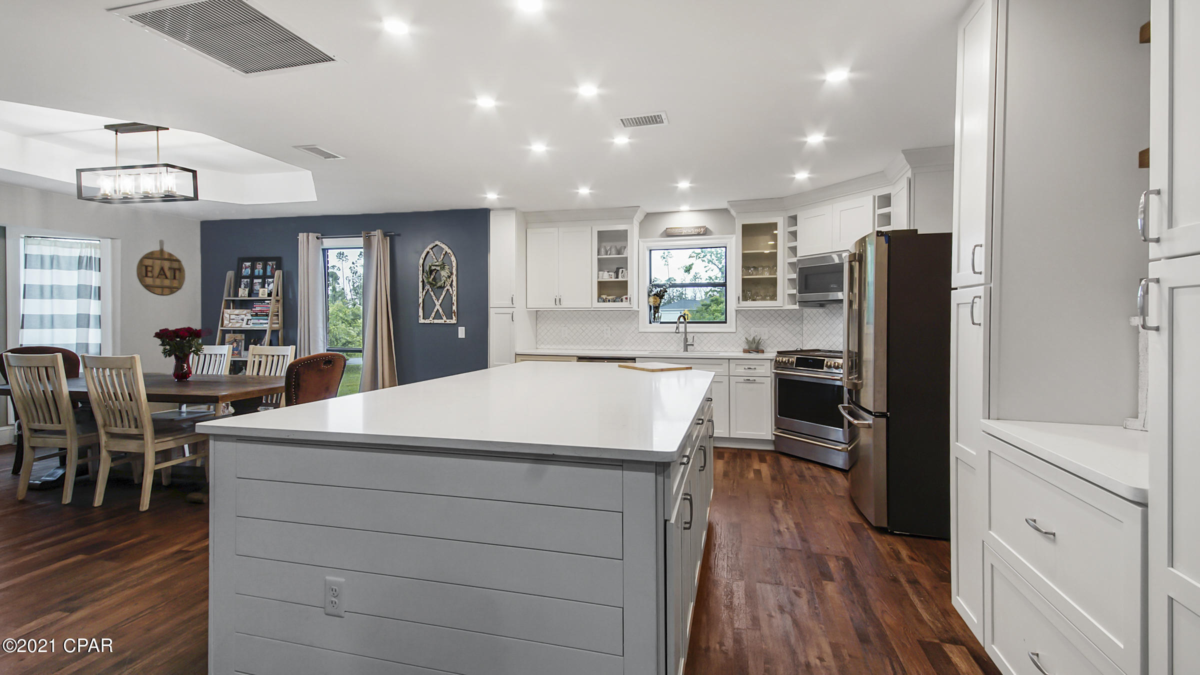 Shoreline Estates - Residential