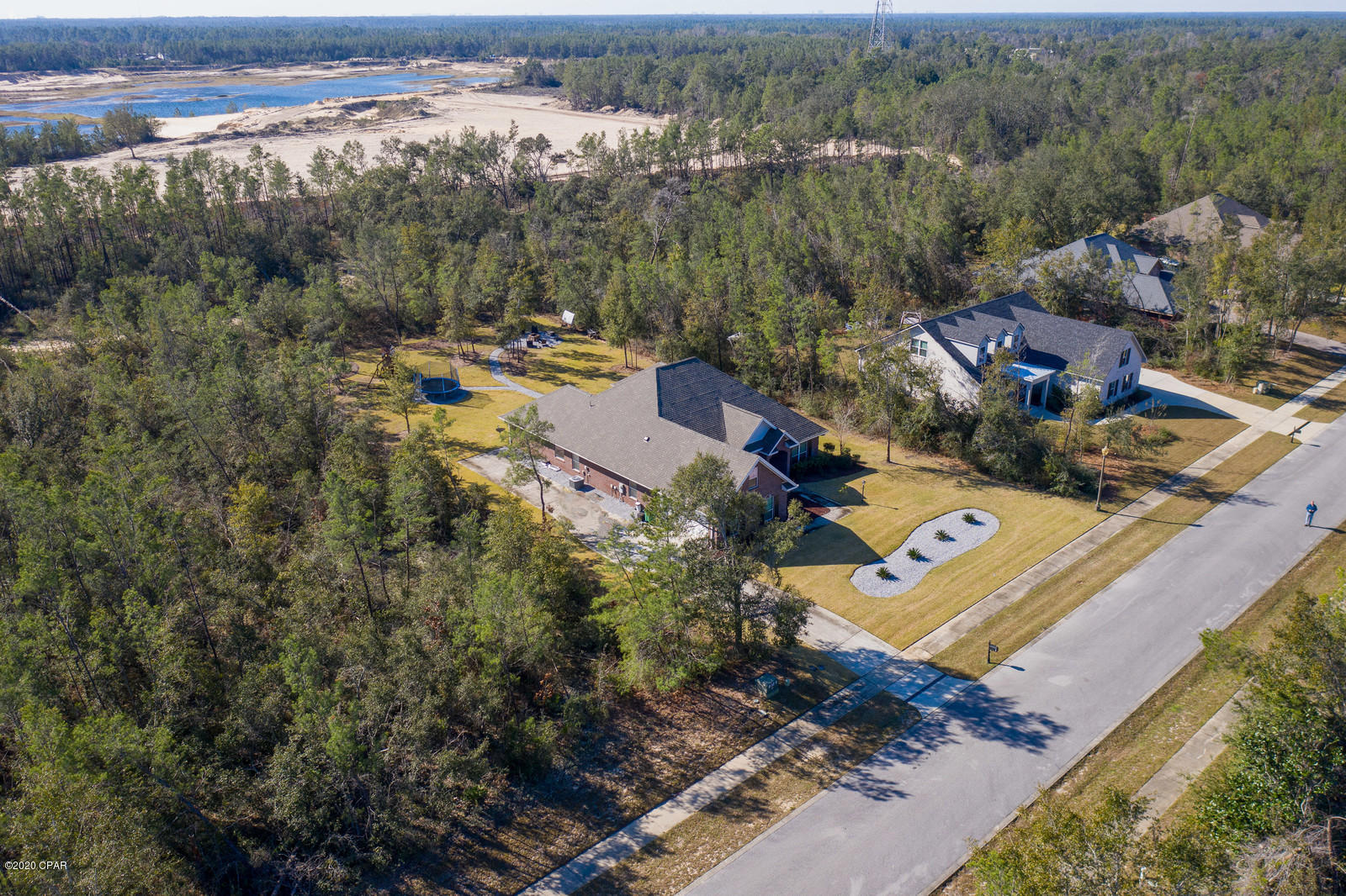 Lake Merial - Residential