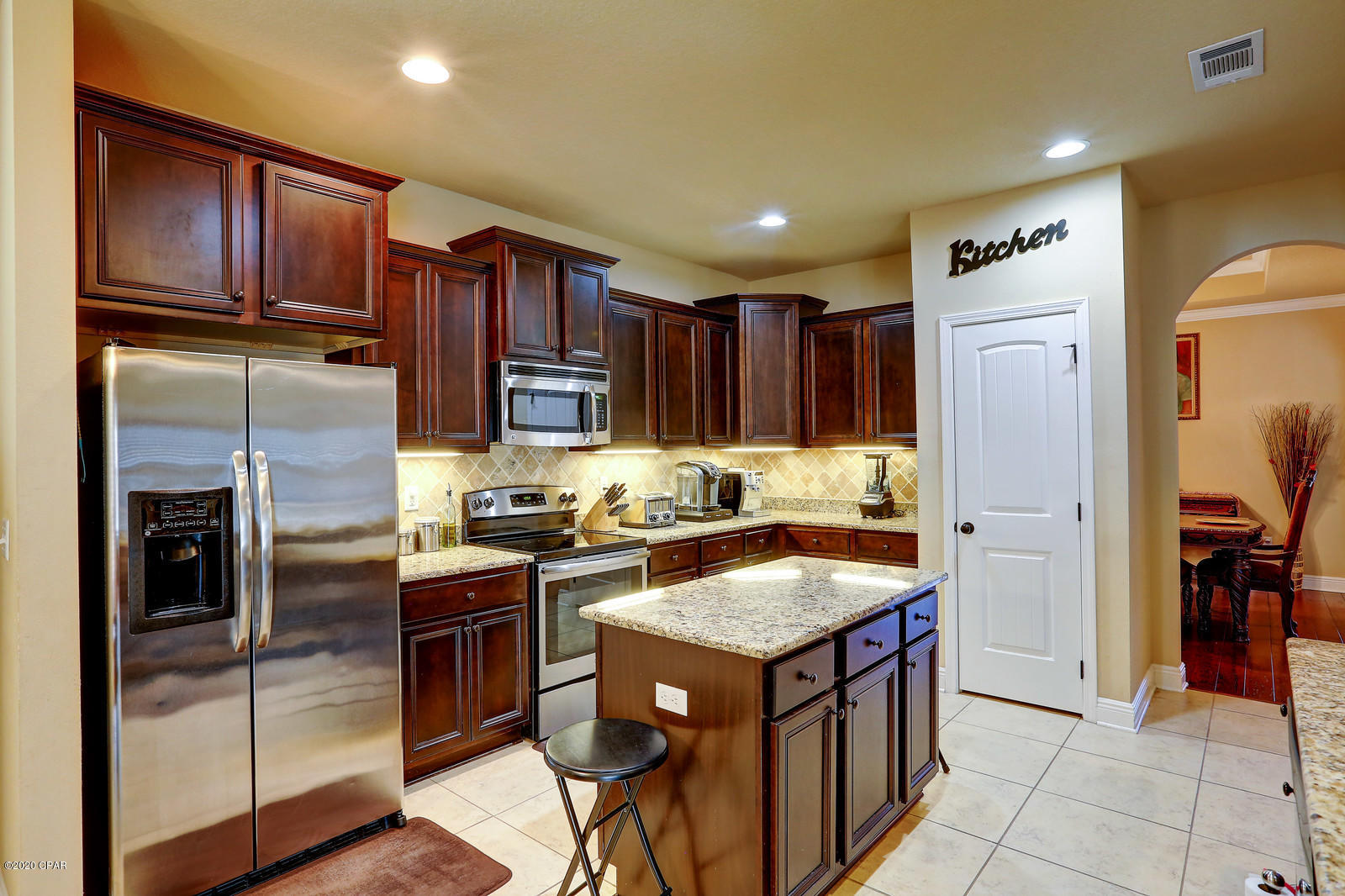 Lake Merial - Residential