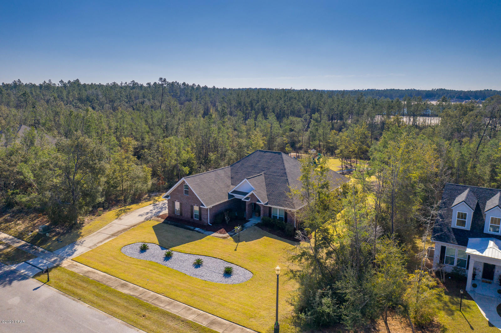 Lake Merial - Residential