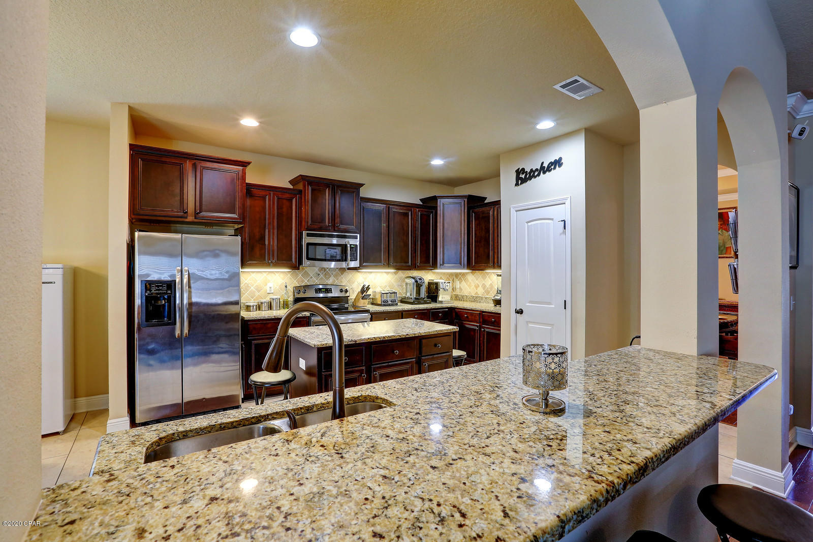 Lake Merial - Residential