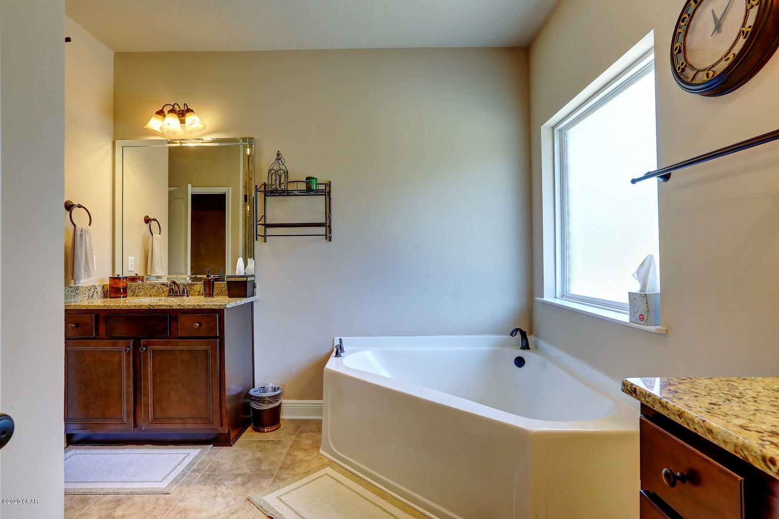 Lake Merial - Residential