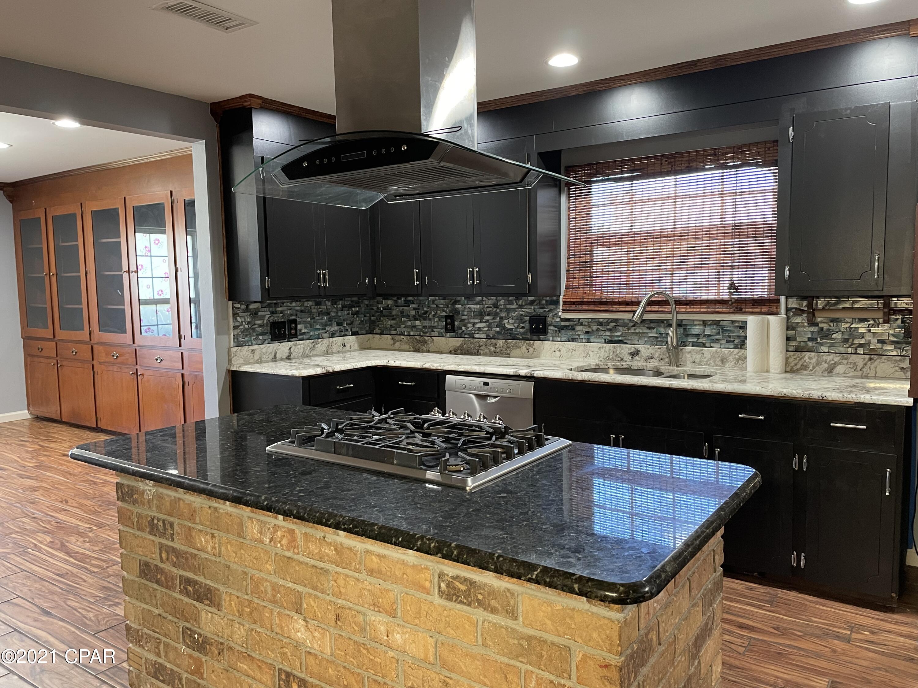 Stanford Place Unit 3 - Residential