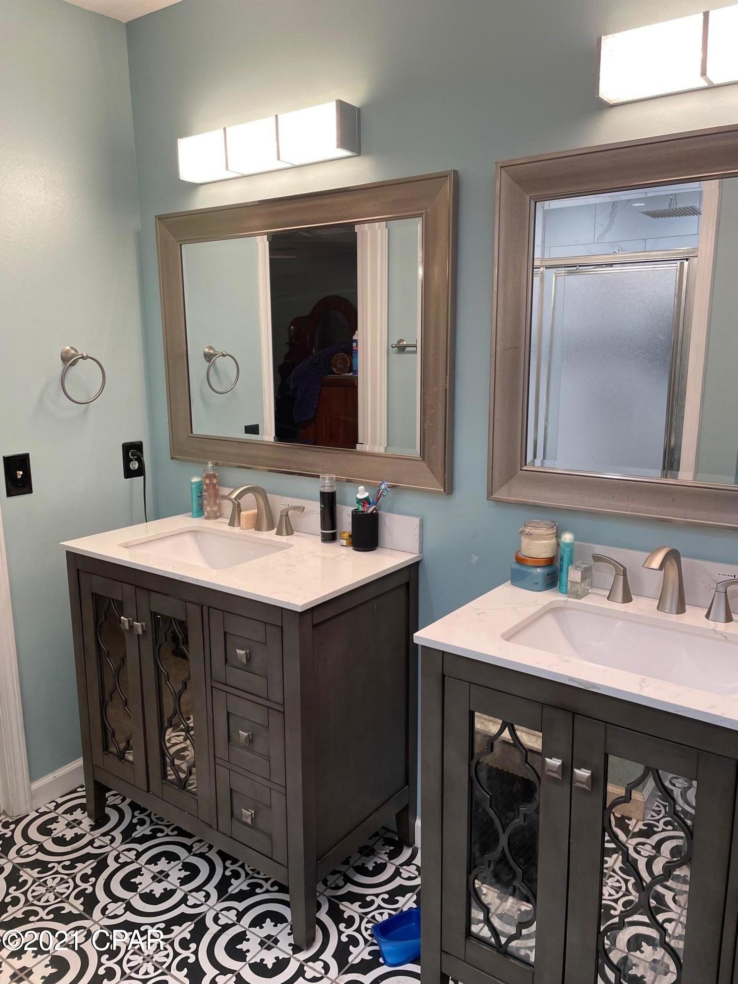 Stanford Place Unit 3 - Residential