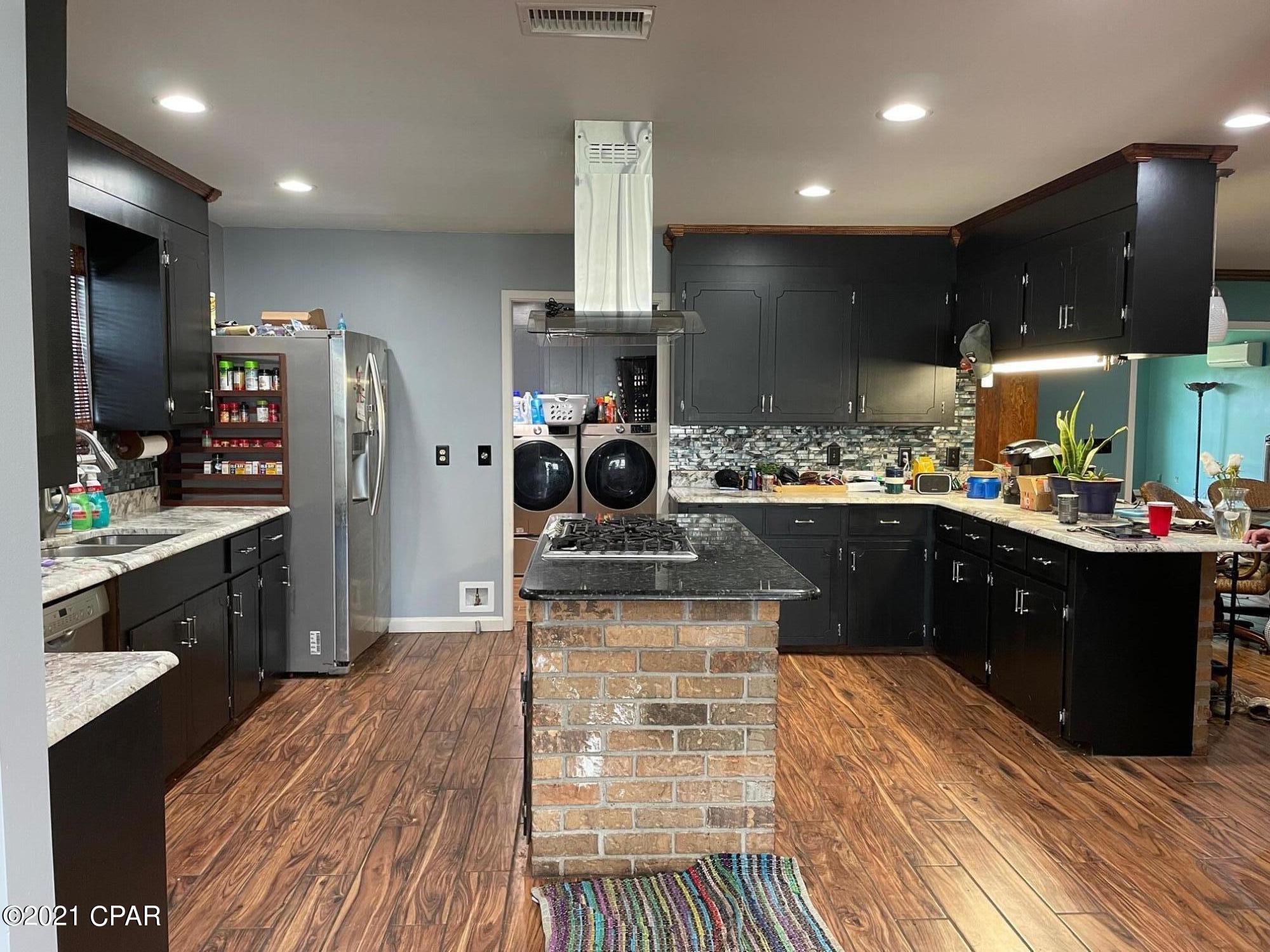 Stanford Place Unit 3 - Residential