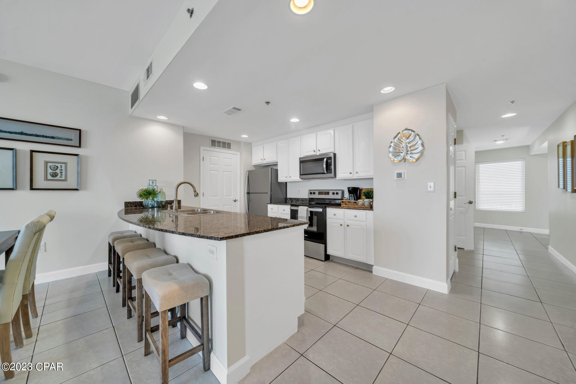 Splash Condo - Residential