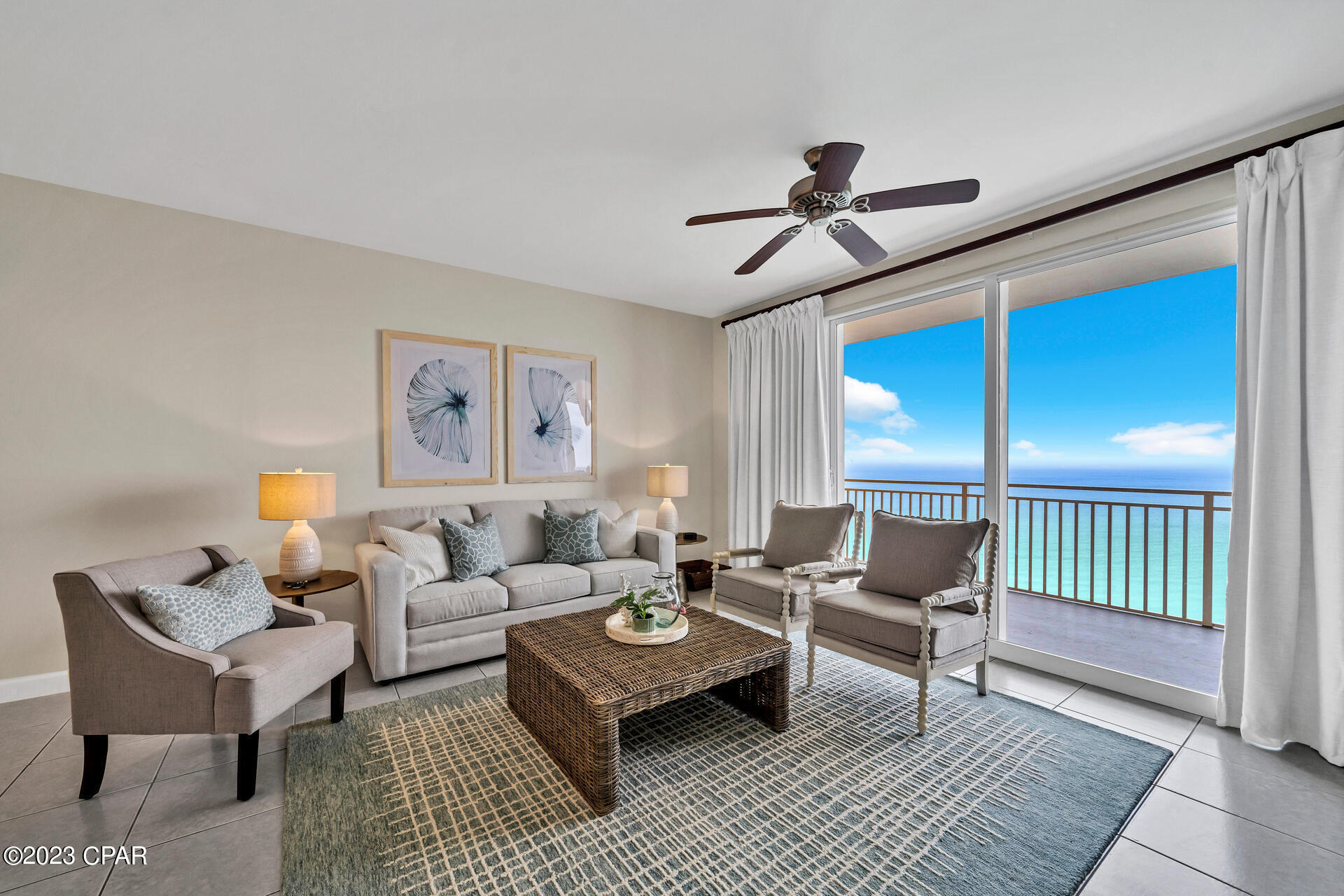 Splash Condo - Residential